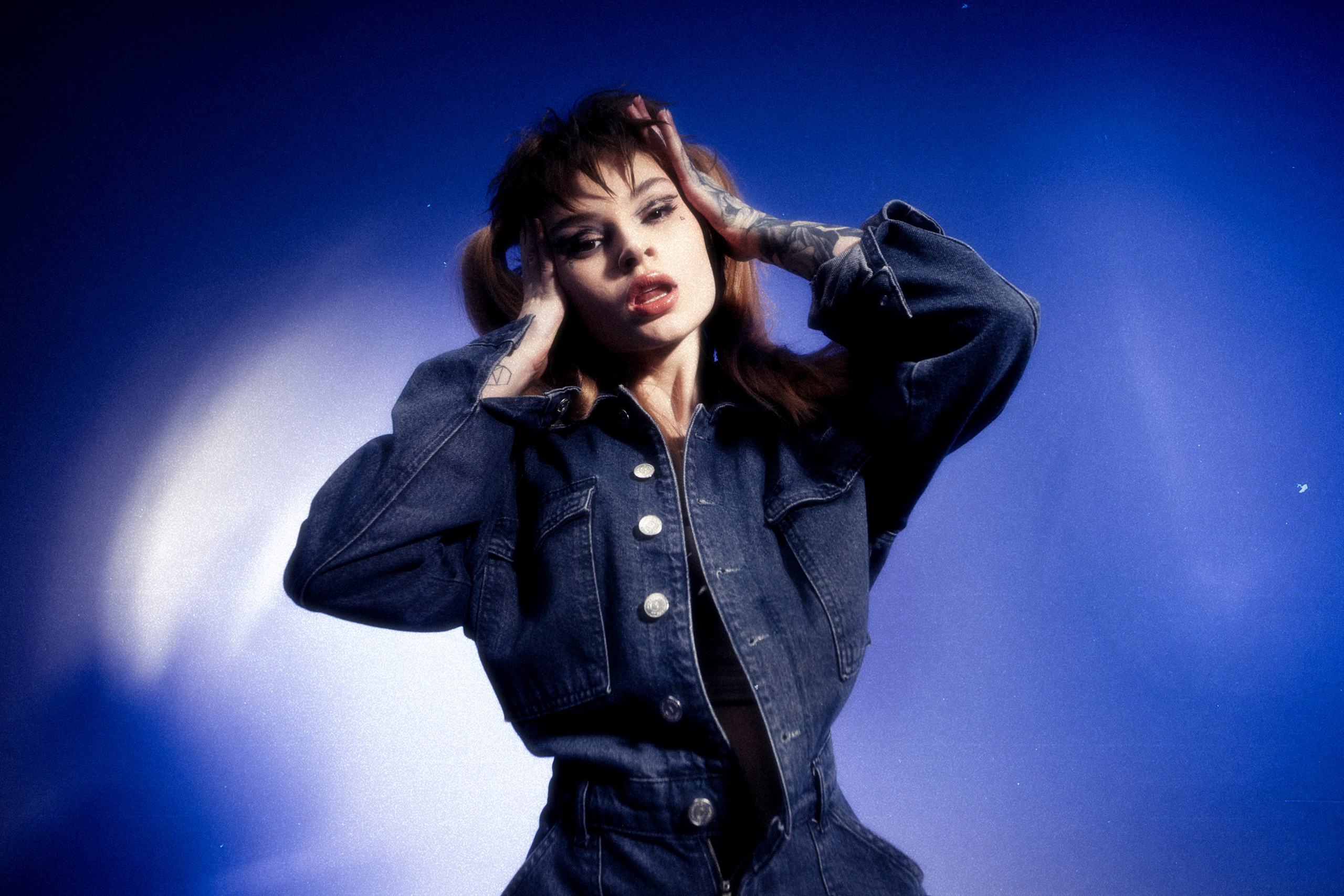 Graphic. Портретный и репортажный фотограф в Казани Максим Сипачев