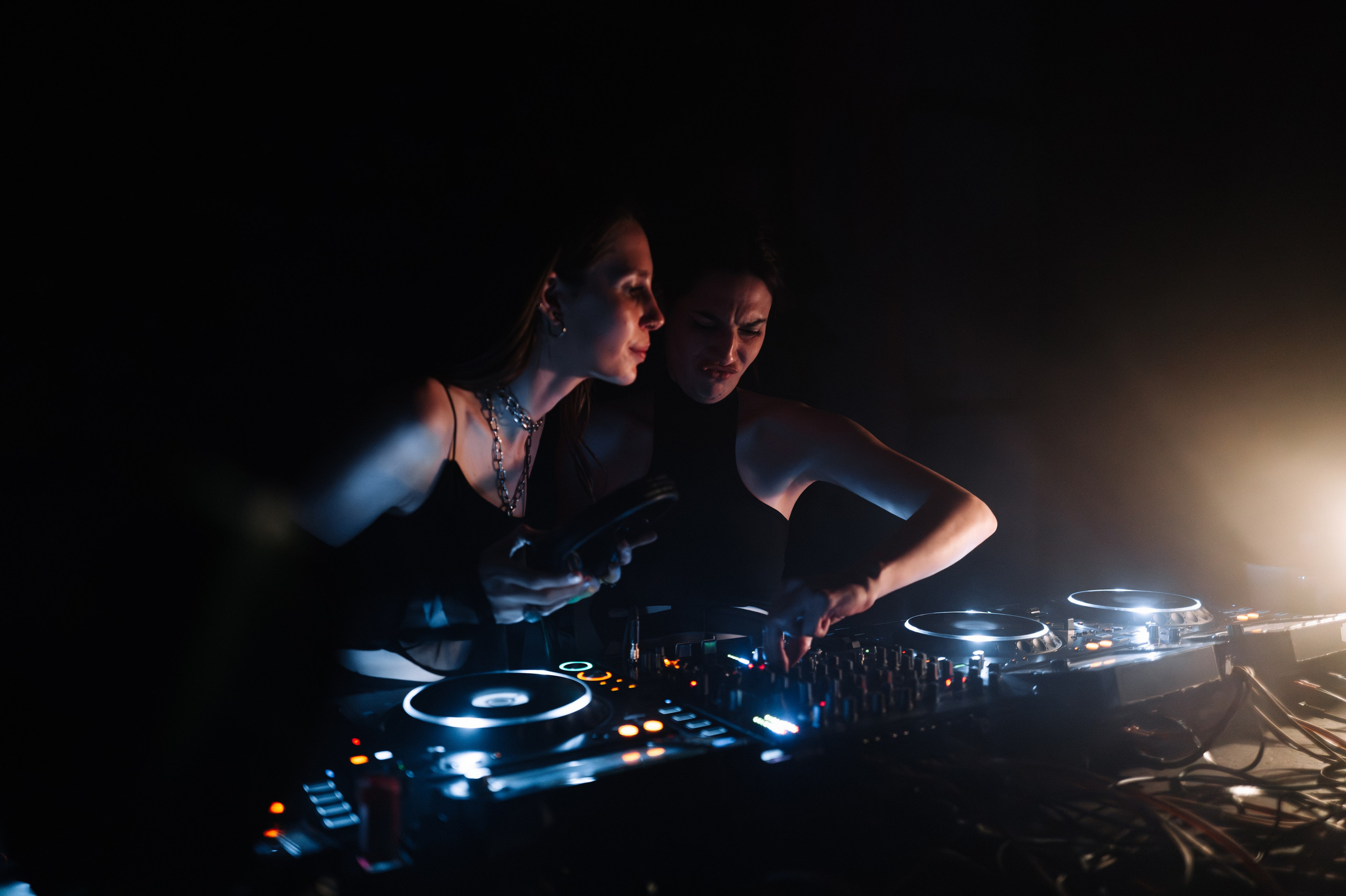 SHIFT, SUBSPACE. @tomrus: Рустам Шагиморданов — фотограф