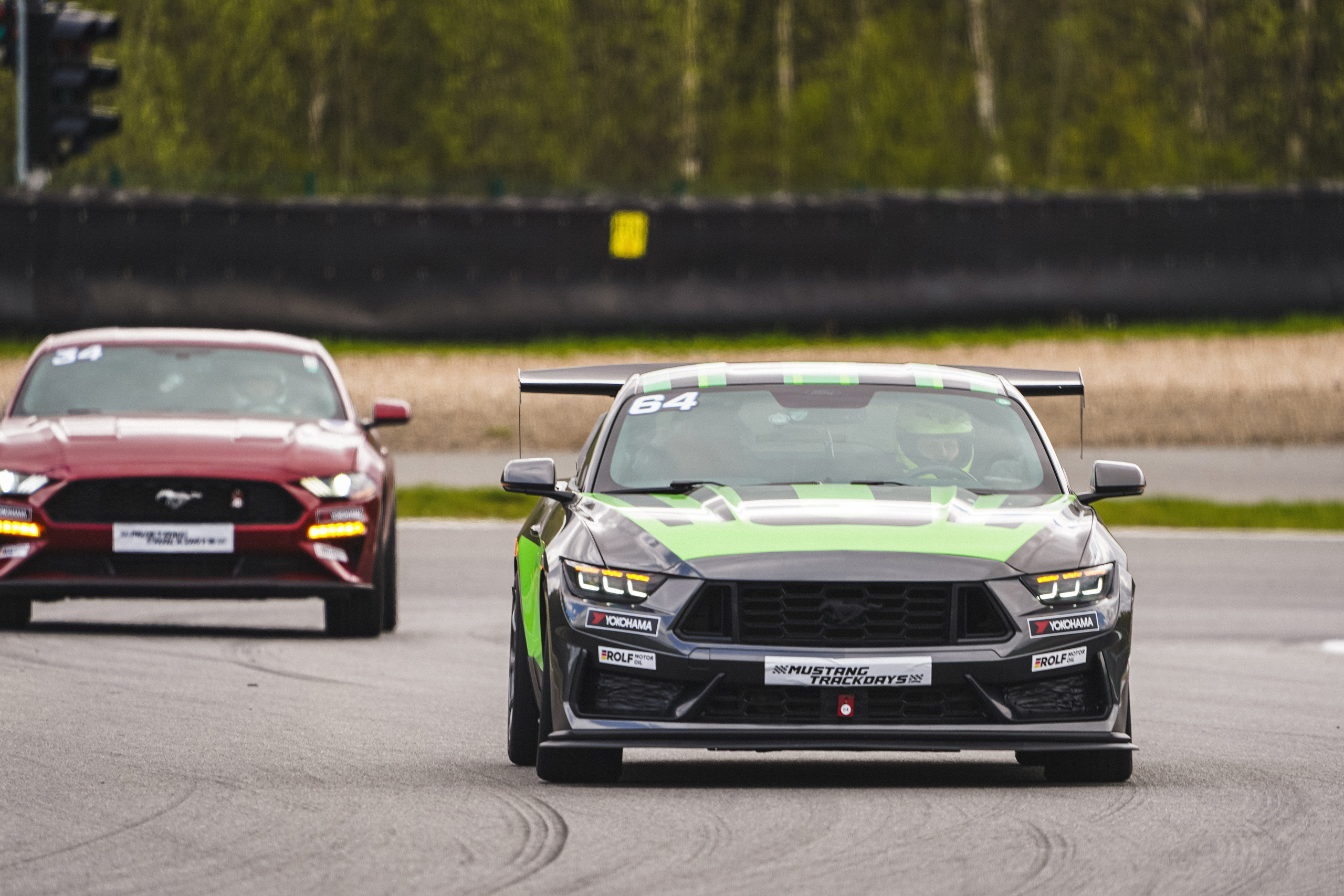 Mustang track days. Автомобильный фотограф Шакая Кирилл