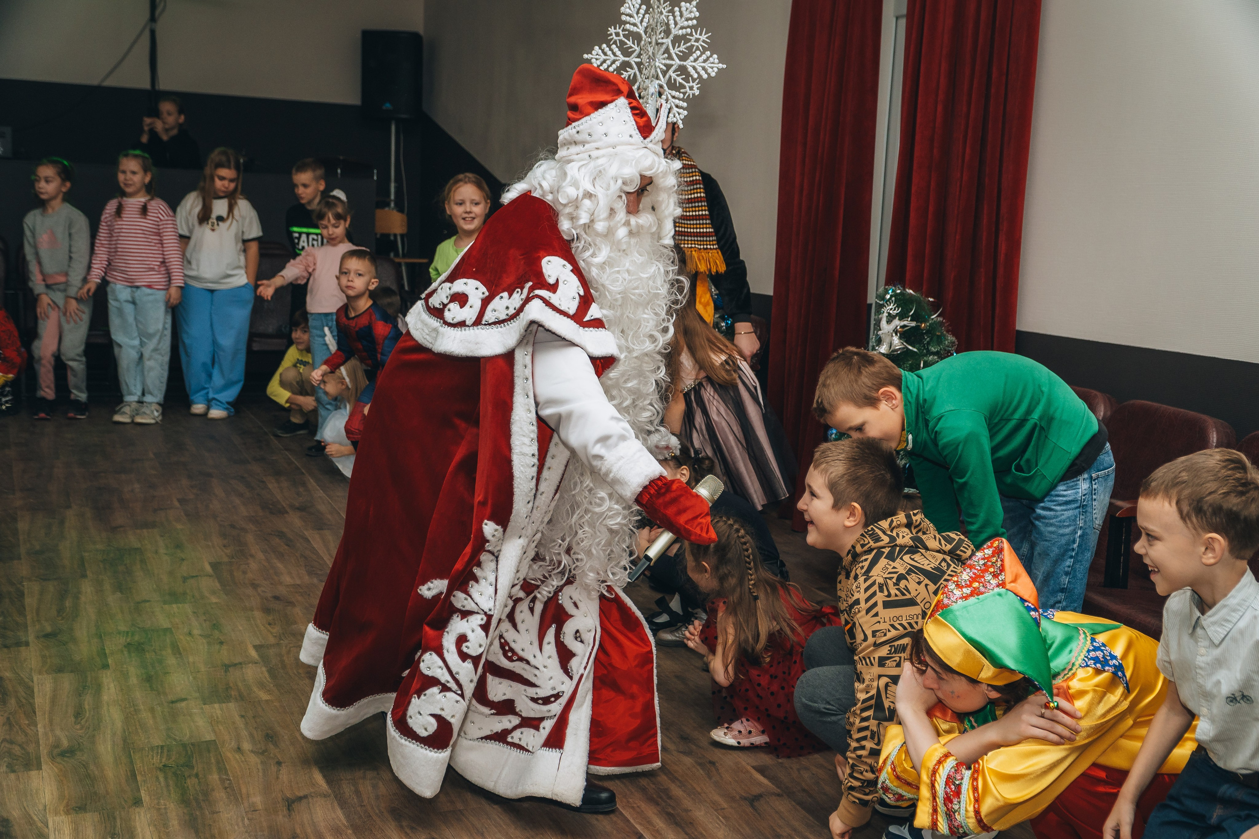 «Сказка о Новом годе и богатыре настоящем». Новотитаровский Дом культуры