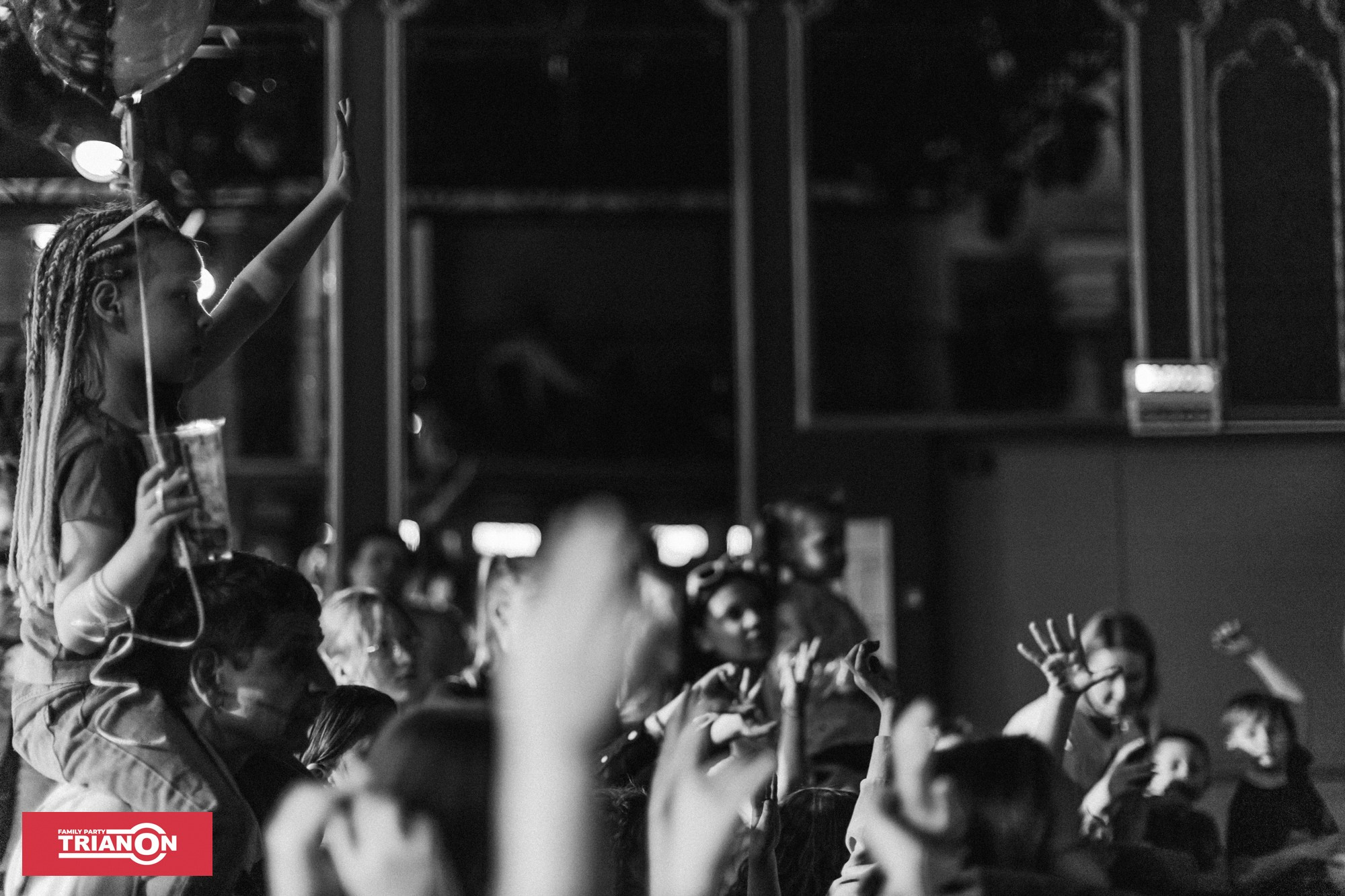 Семейная дискотека TRIANON. Фотограф Владимир Молоканов