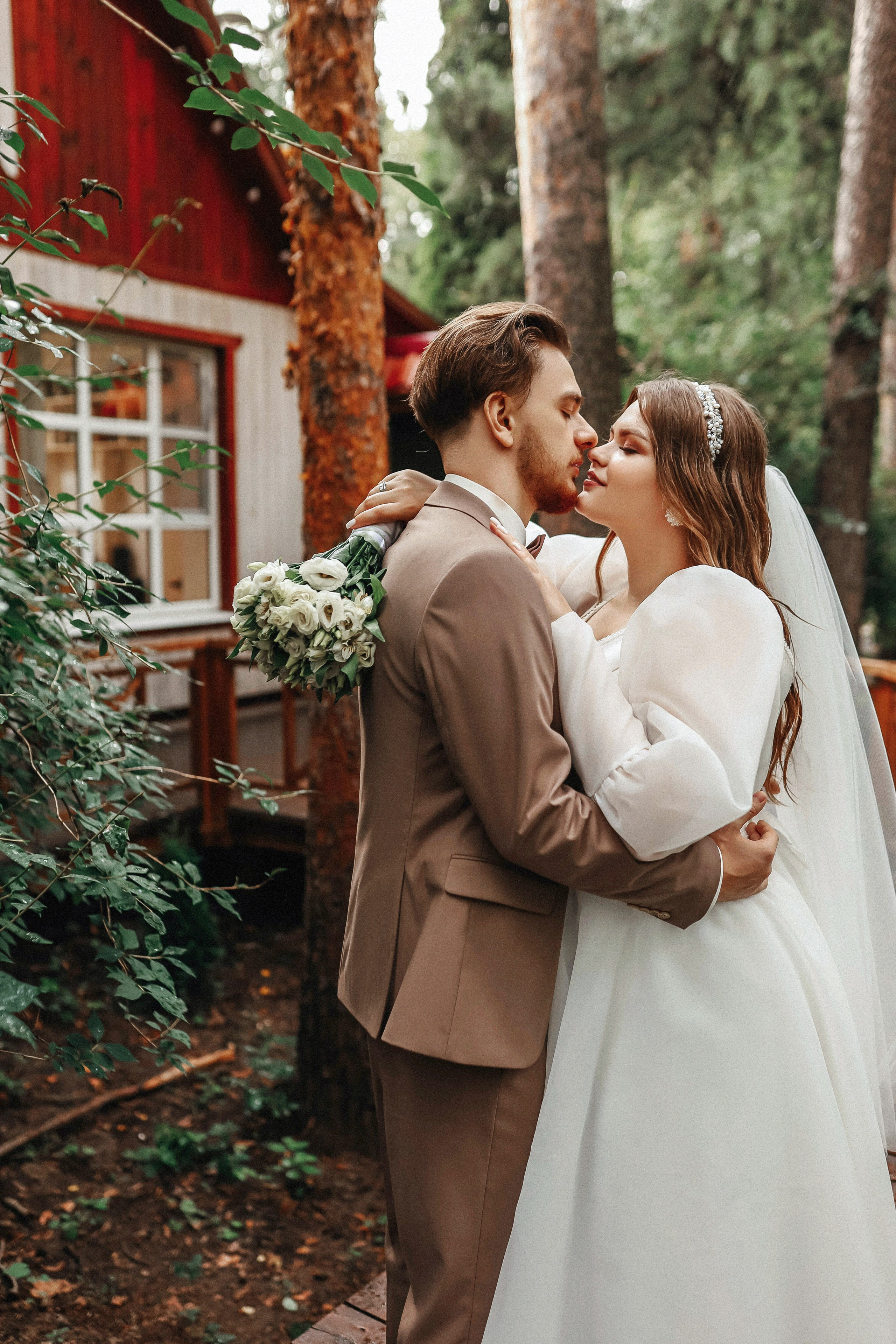 Свадебная фотосессия ВДНХ. Свадебный и семейный фотограф в Москве