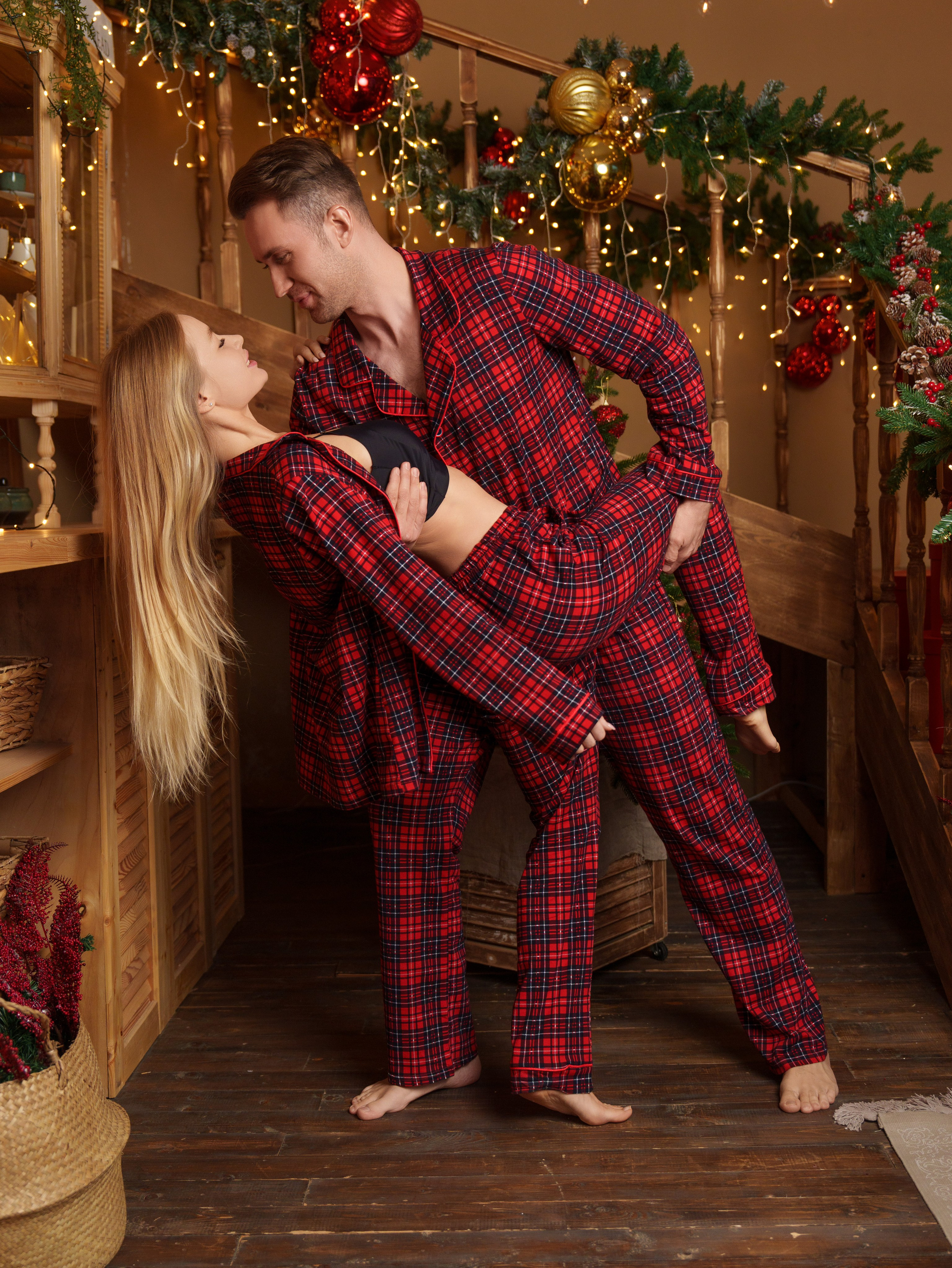 Съемка для WB «Красные пижамы». Портретный и Контент фотограф Григорий Семенов (Grifon) в Ижевске