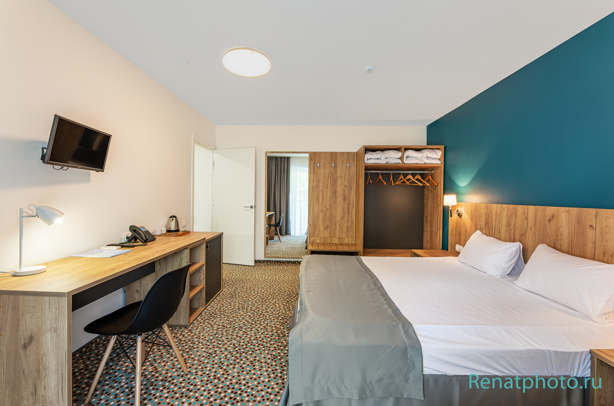 Renatphoto-Интерьерный фотограф в Витязево. Профессиональная фотосъёмка интерьеров, предметная фотосессия еды для меню г. Анапа