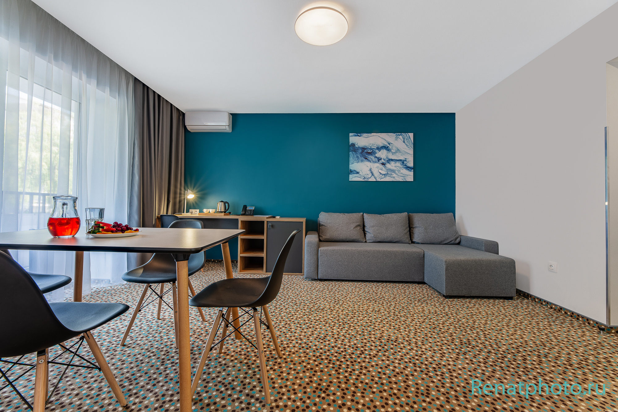 Renatphoto-Интерьерный фотограф в Витязево. Профессиональная фотосъёмка интерьеров, предметная фотосессия еды для меню г. Анапа