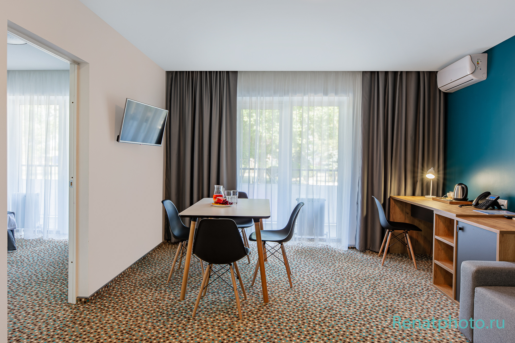 Renatphoto-Интерьерный фотограф в Витязево. Профессиональная фотосъёмка интерьеров, предметная фотосессия еды для меню г. Анапа