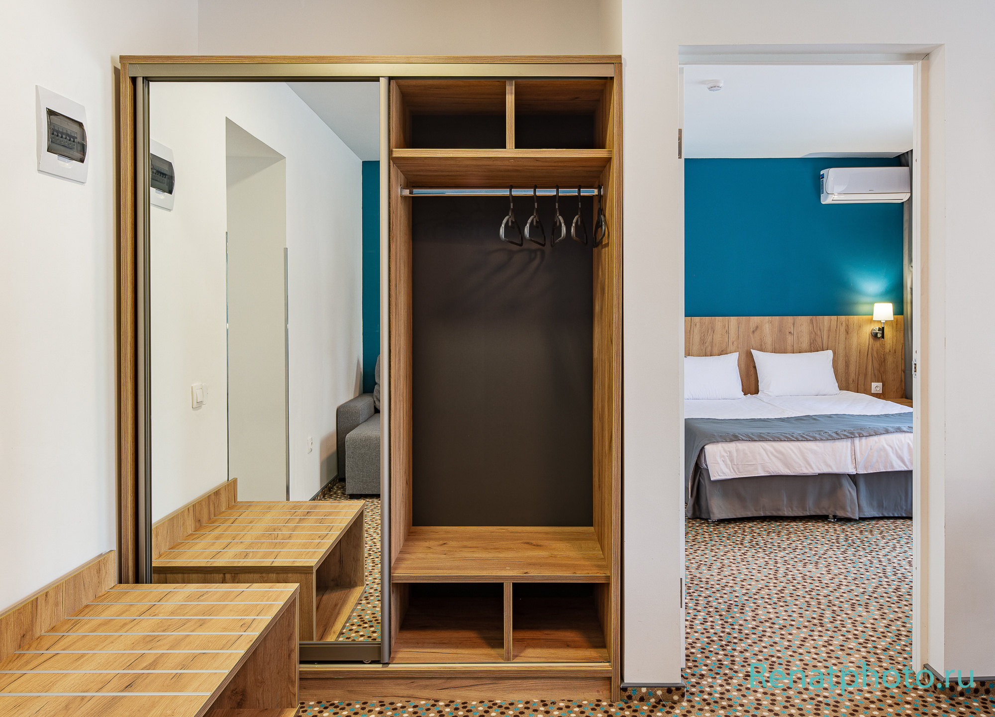 Renatphoto-Интерьерный фотограф в Витязево. Профессиональная фотосъёмка интерьеров, предметная фотосессия еды для меню г. Анапа