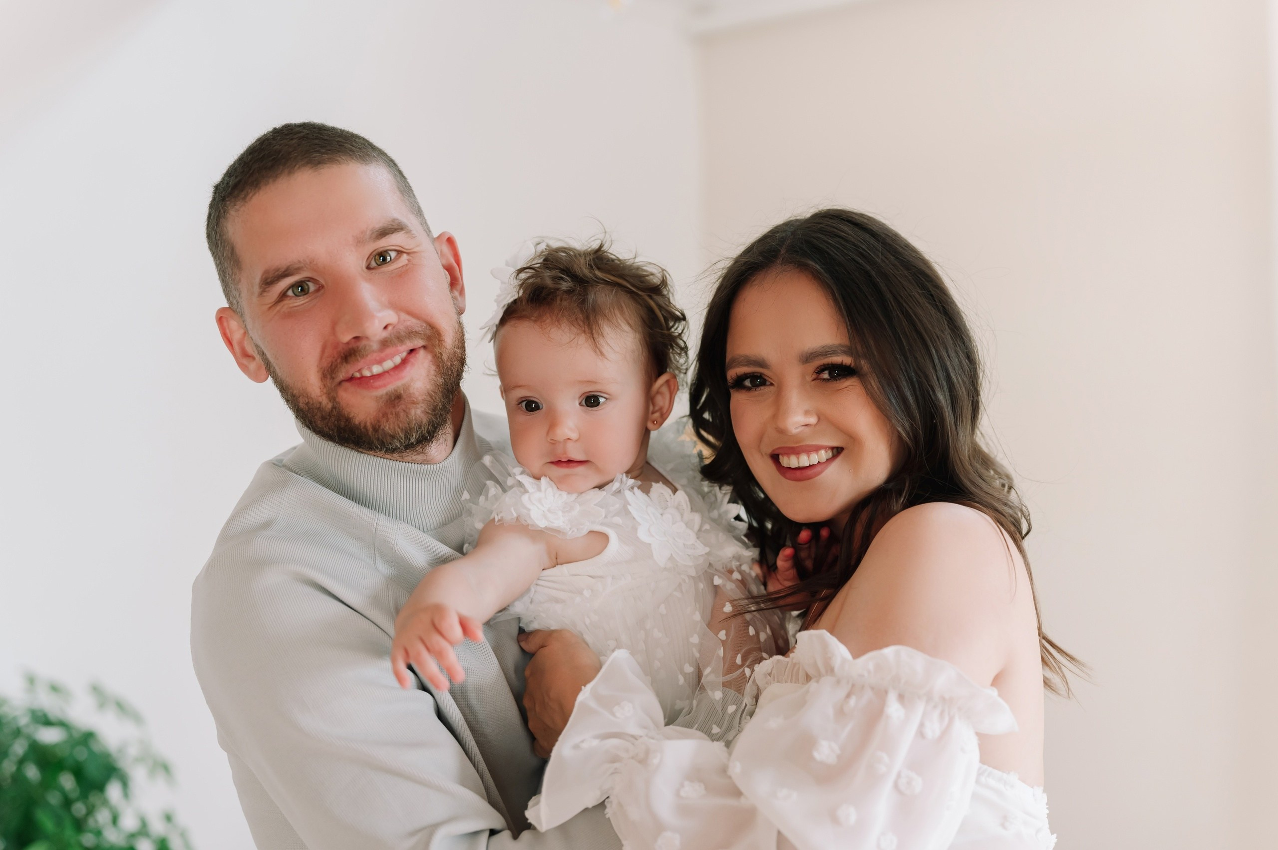 Алиса и ее первый день рождения. Семейный и свадебный фотограф в Миассе Регина Малахова