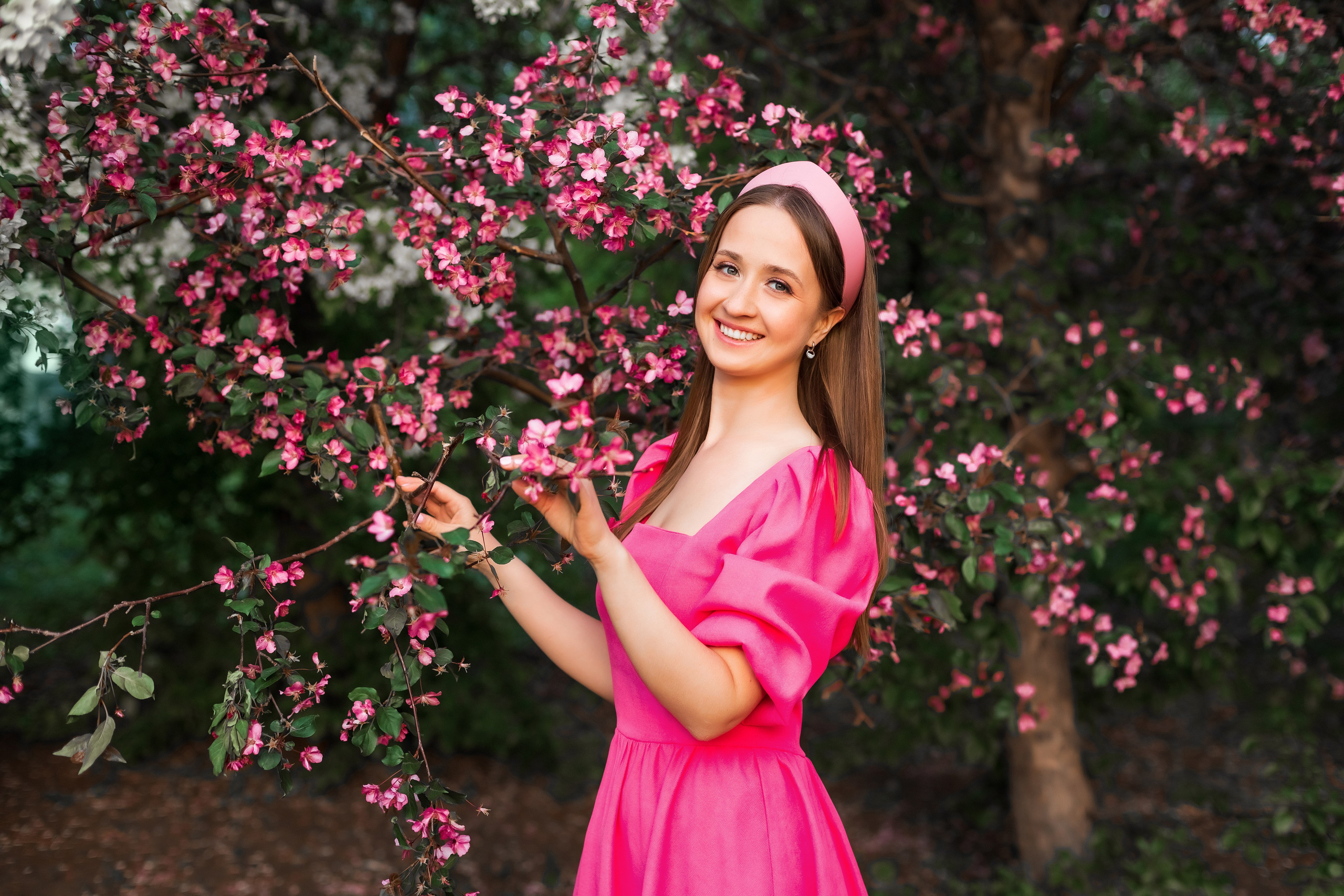 Алёна. Фотосессия в яблонях. Семейный и детский фотограф в Екатеринбурге Оксана Пипкина