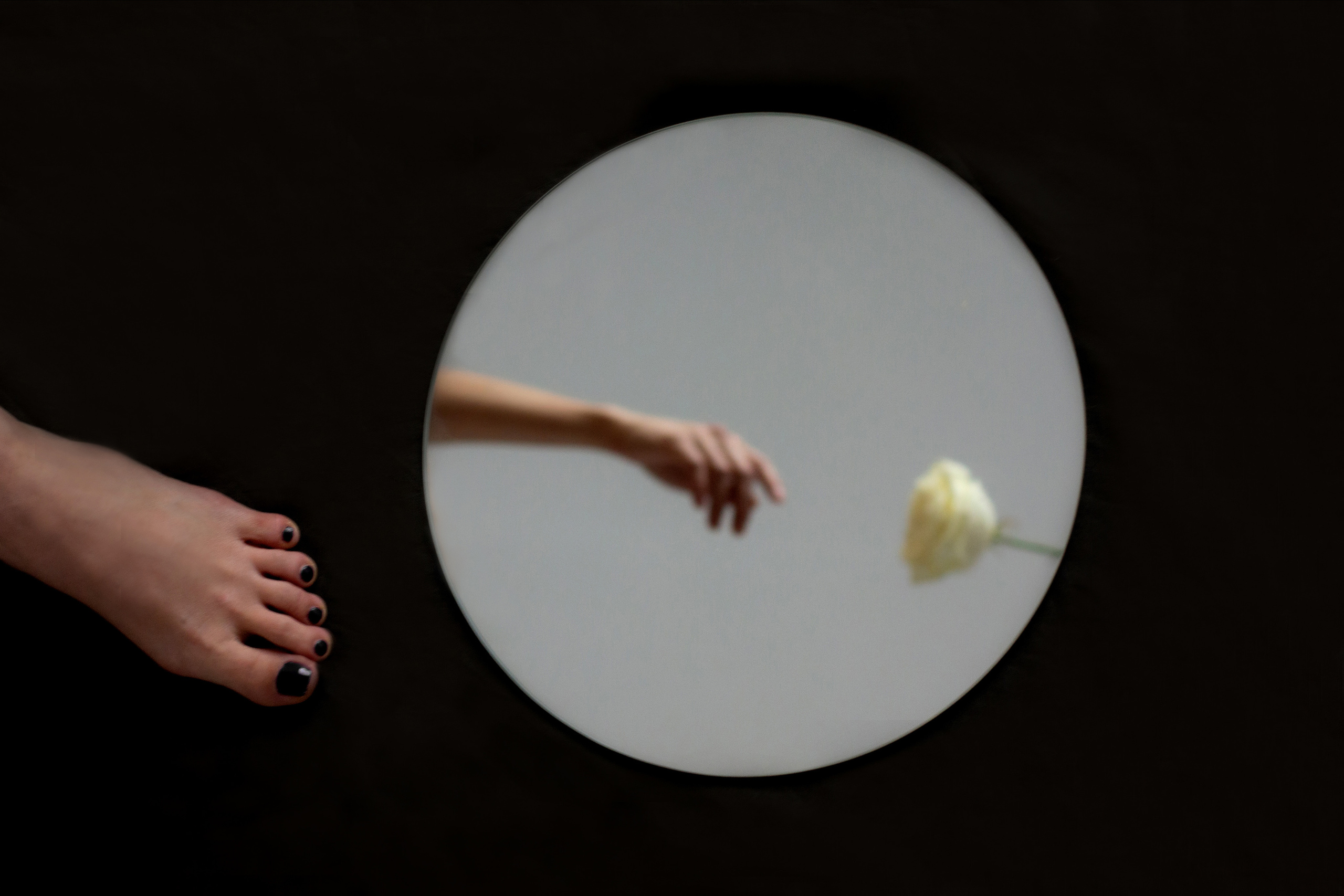 Минималистичный женский портрет. Фотограф в Краснодаре