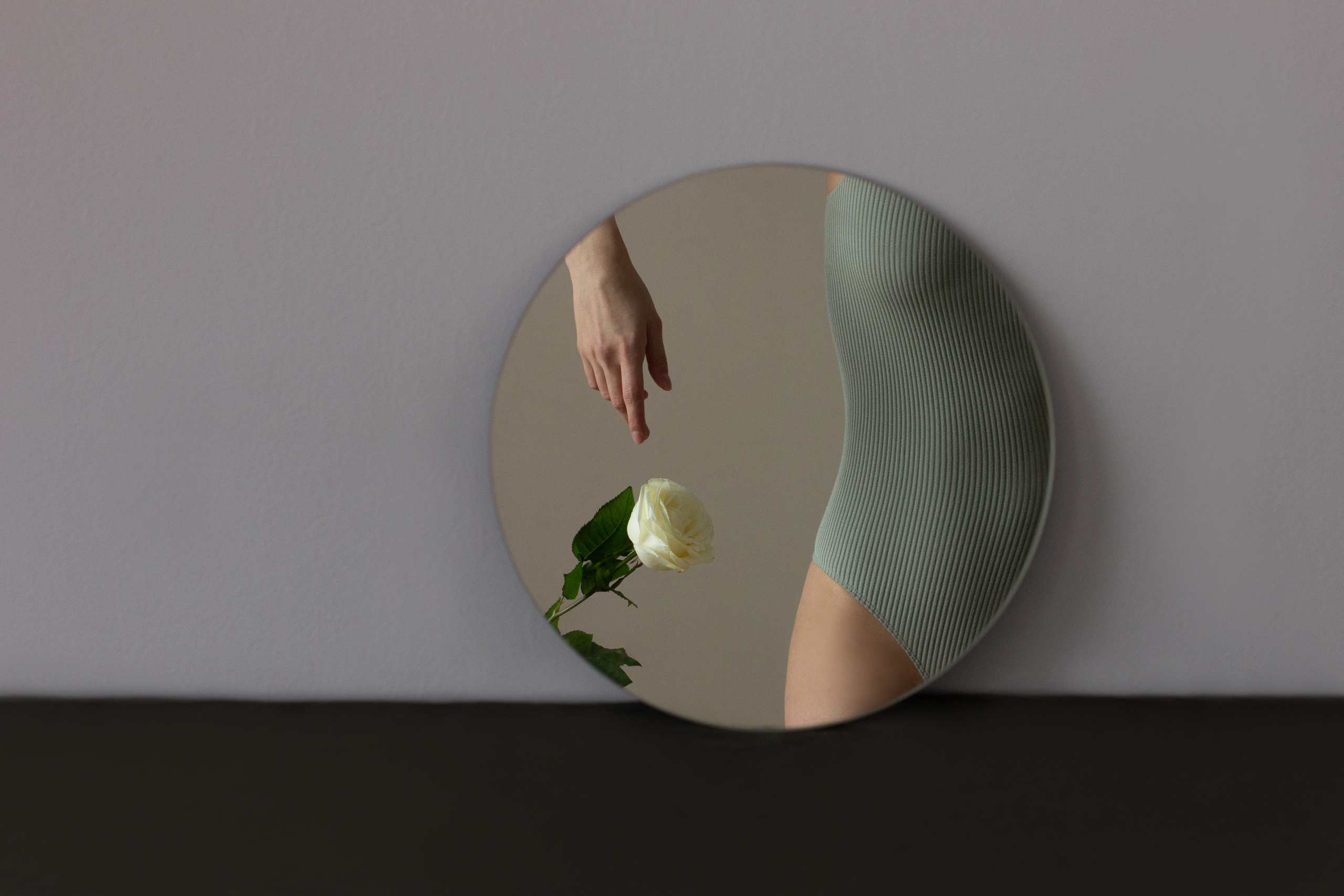 Минималистичный женский портрет. Фотограф в Краснодаре