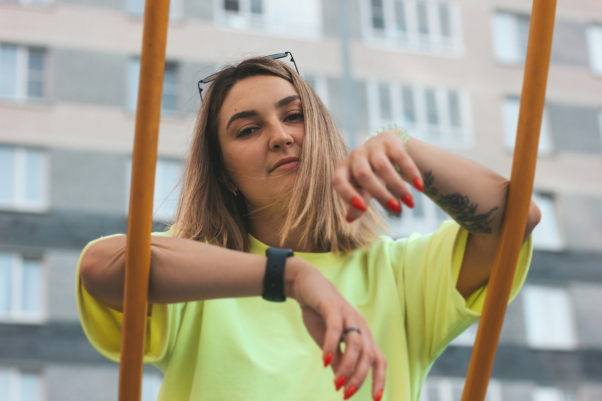 Playground Съемка на детской площадке бунтарство бунтарка