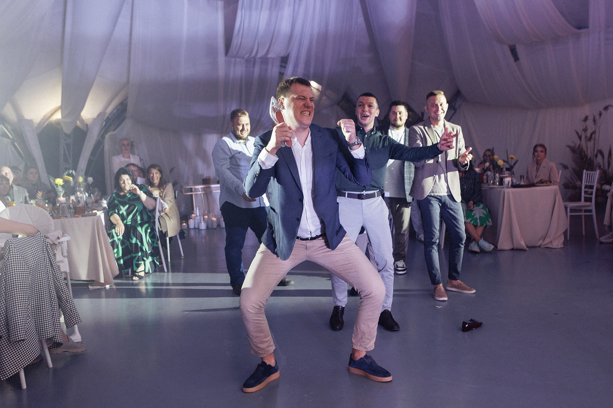 Леша и Даша 21.09.24. Свадебный фотограф Владивосток Алина Гевондова