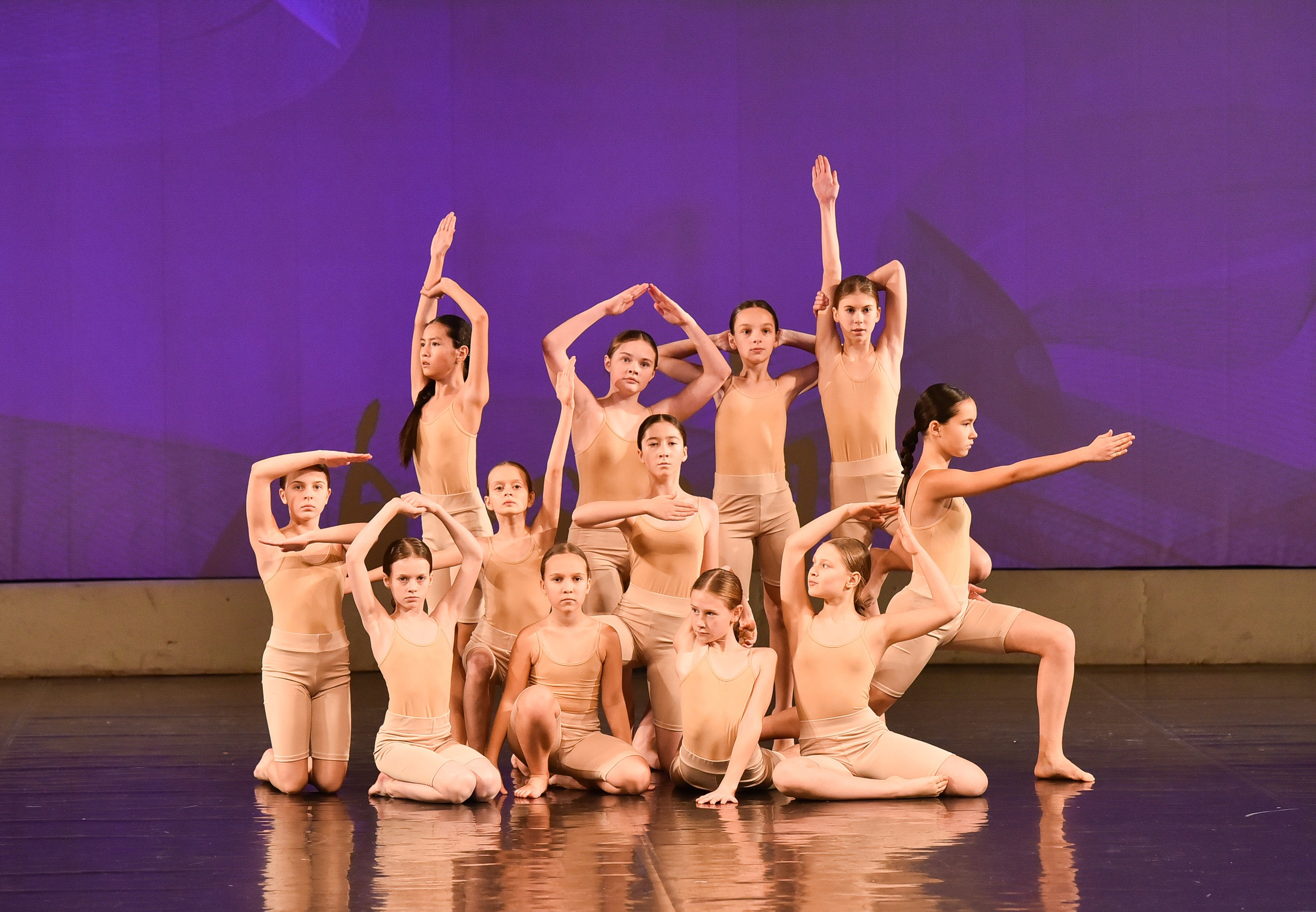 01.12.2024 Фестиваль хореографического искусства «АРТ-КОМПАС. СЕВЕРО-ЗАПАД» г. Спб. Медиастудия Фото Концепт