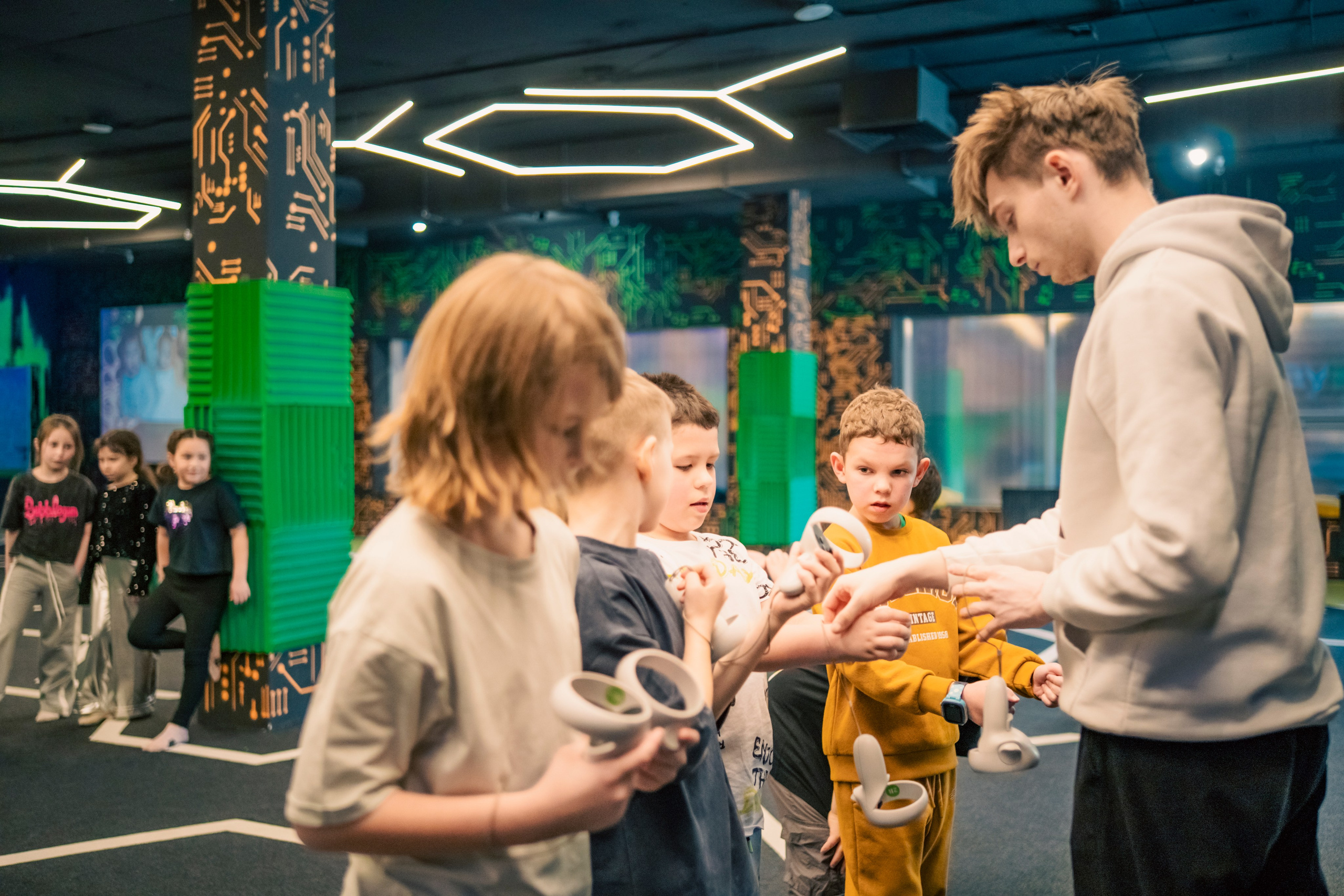 VR January — February — March 2025. Felixtones