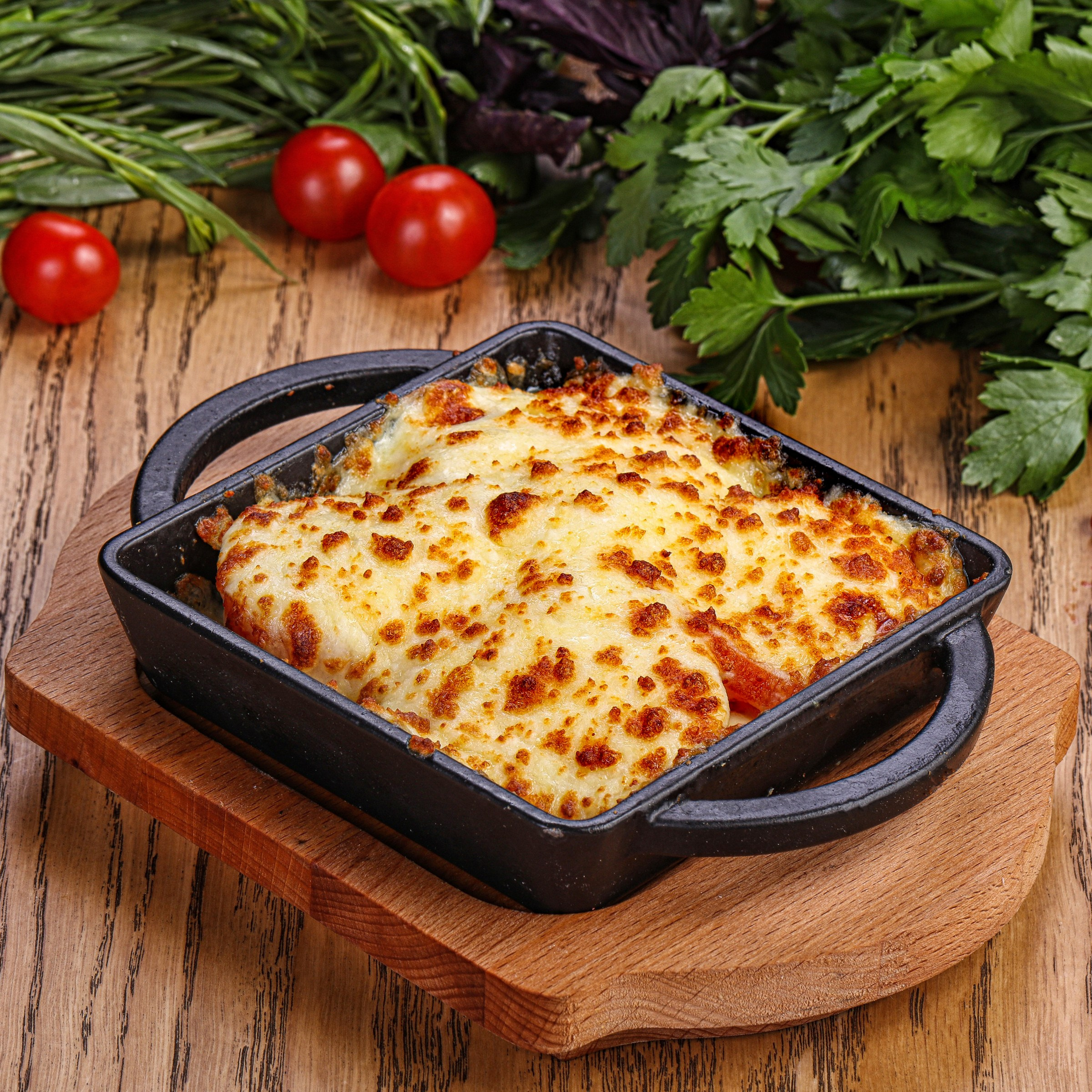 Фотосъемка блюд грузинской кухни. Заказ по тел.: +7 (906) 006-90-22. Фуд-фотограф Андрей Старостин — съемка еды в Москве. 9000 руб. в час