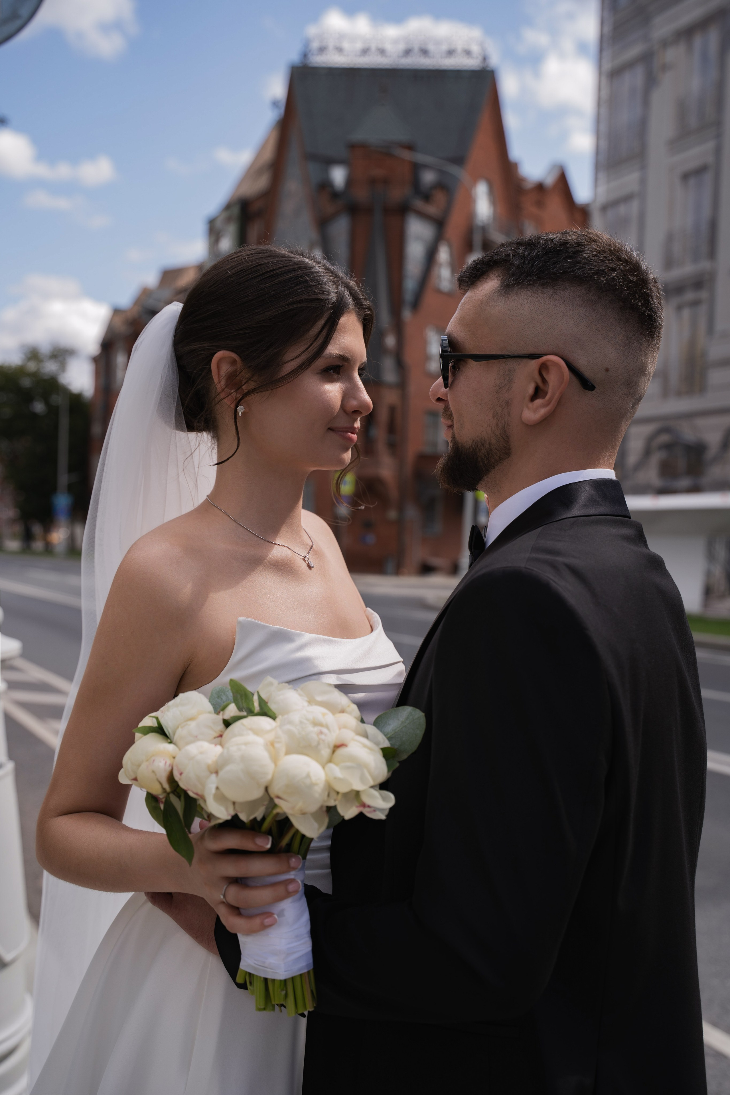 Evgeniya and Artem. Rezyame