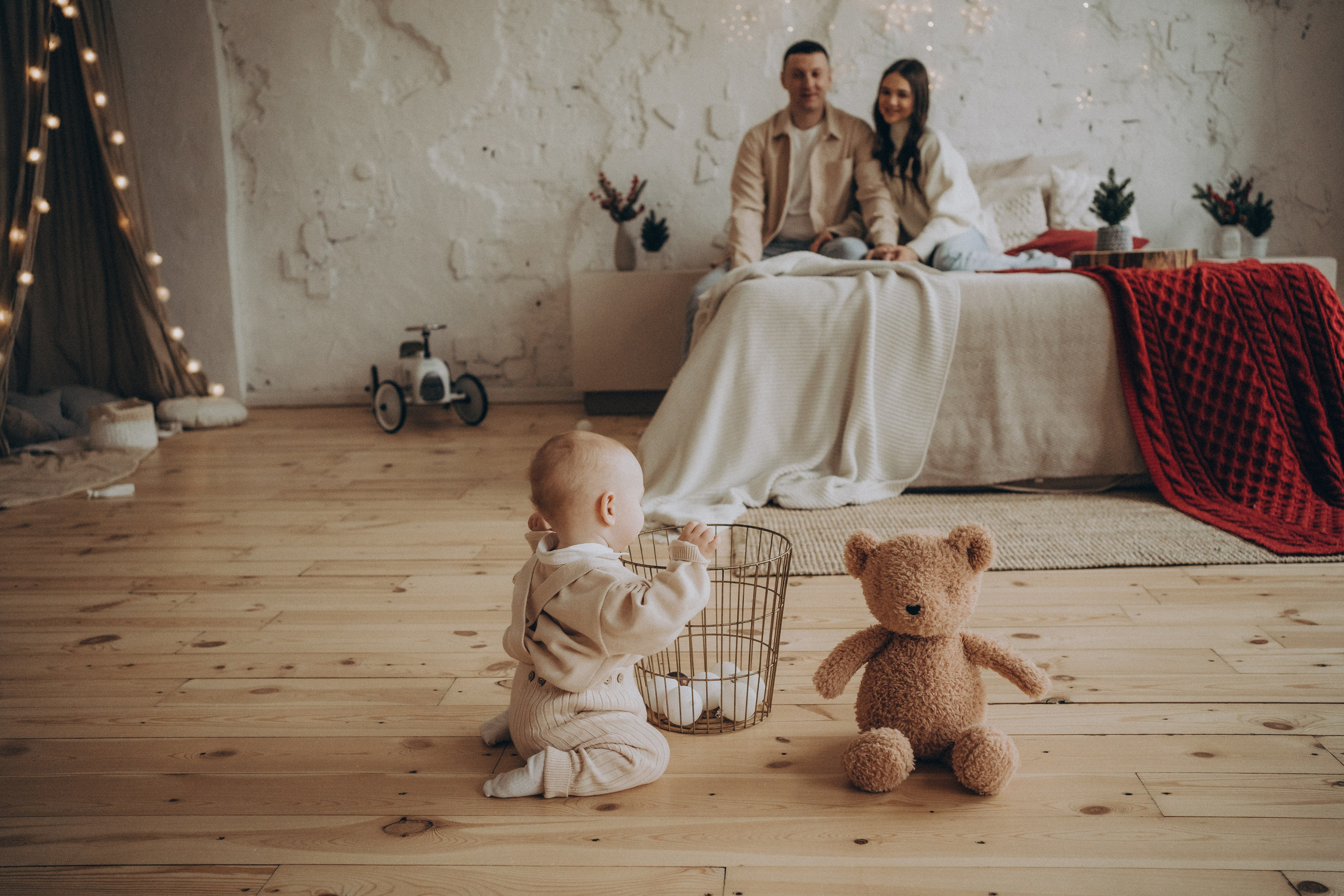 Любовь здесь. Главная