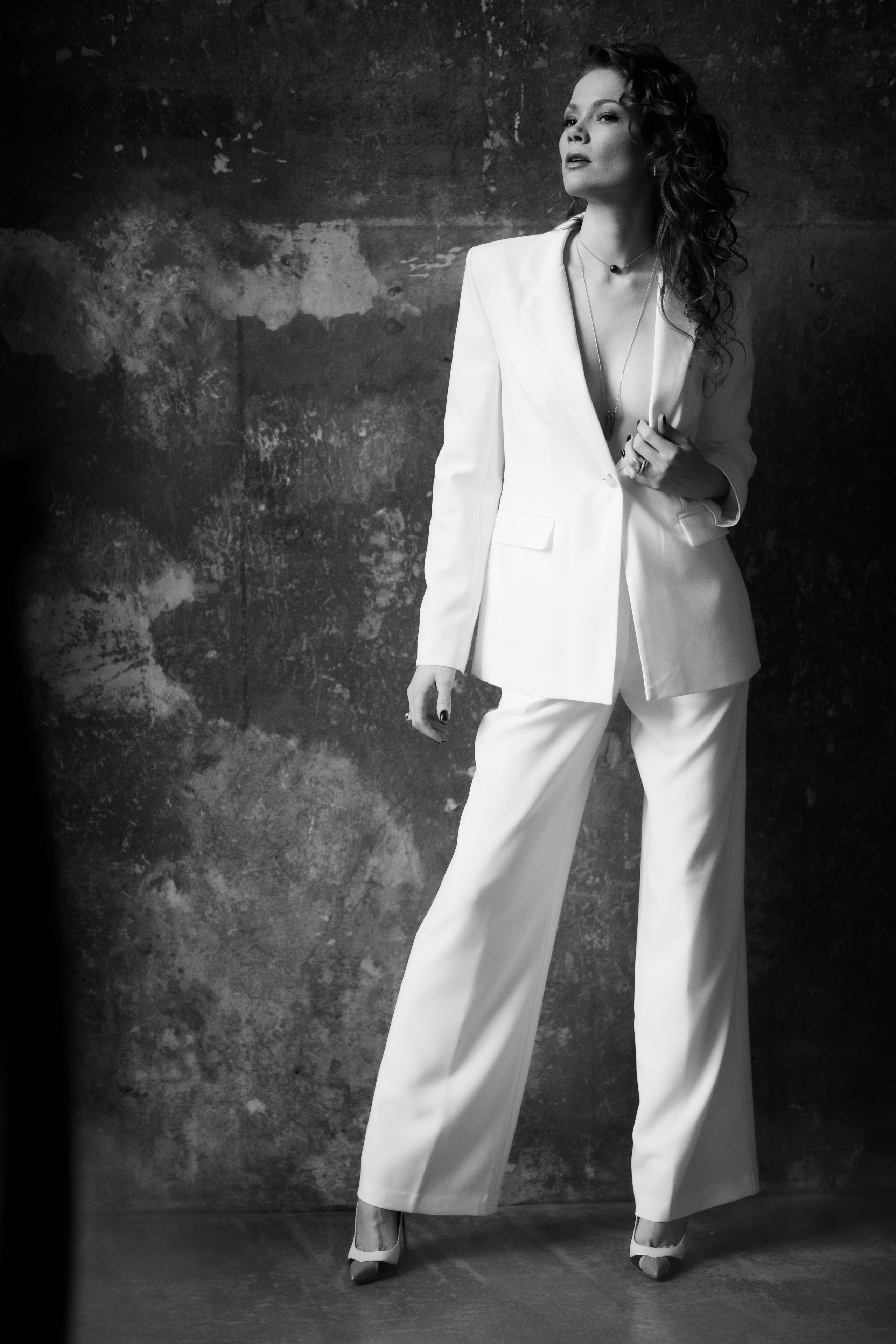 Женское. ЧБ Фотограф Ольга Лесли