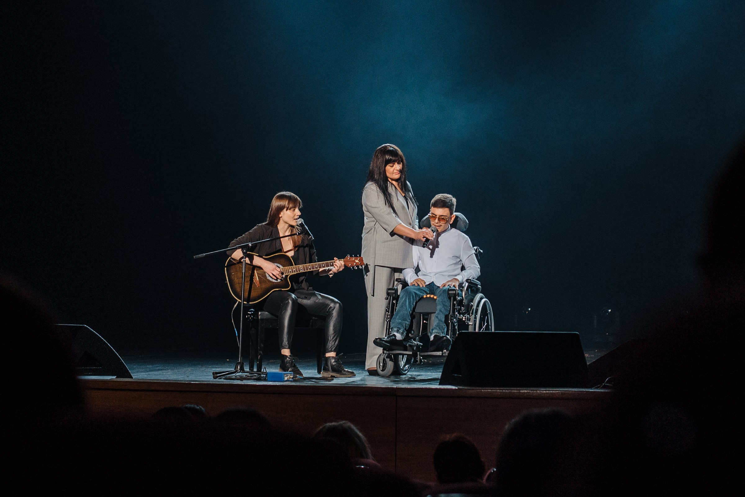 Благотворительный концерт «Добрые Люди», Москва • Апрель 2023. Фотограф Элина Брусенцева