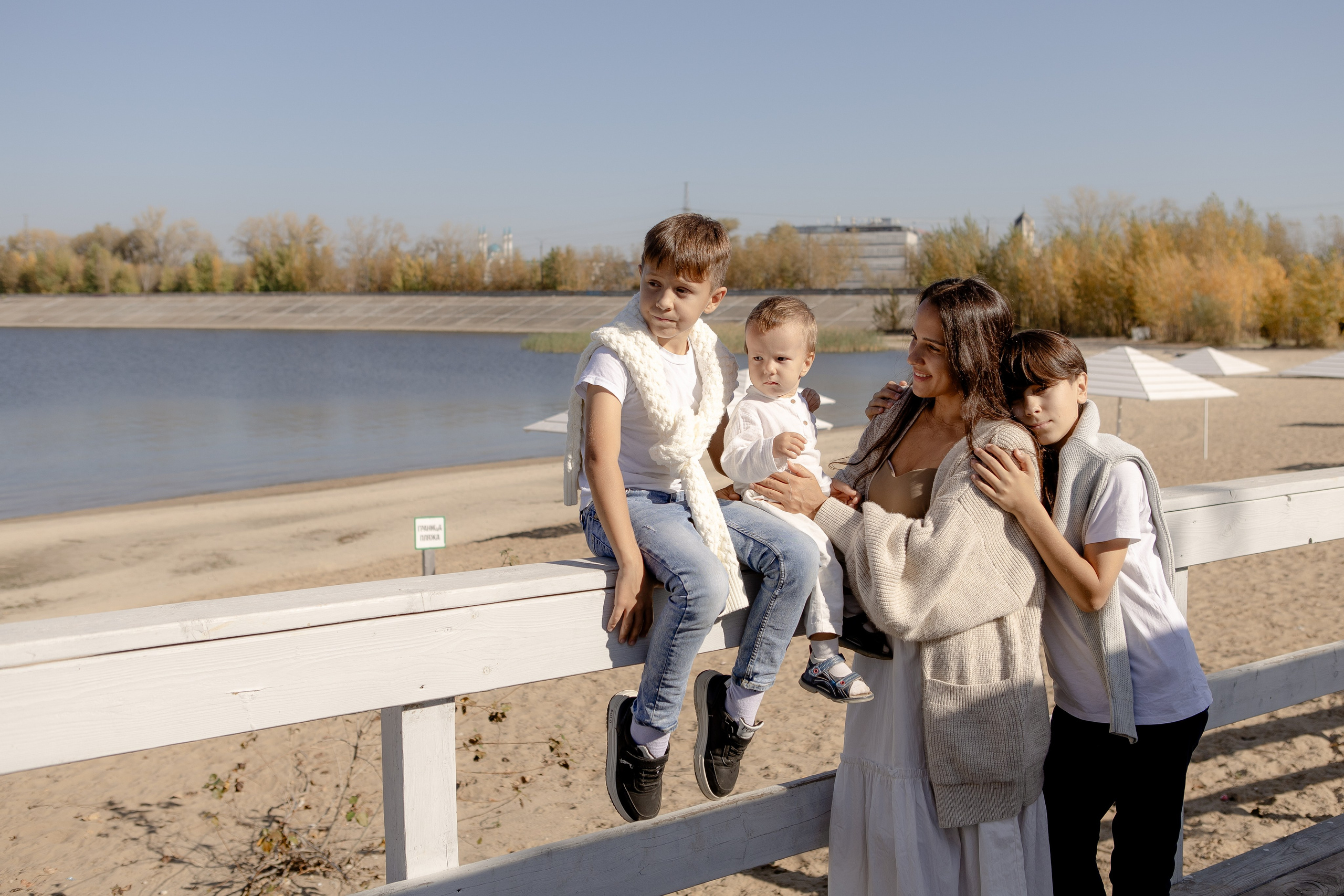 Ляйсан с мальчишками. Фотограф в Казани.Снимаю индивидуальные портреты, love story и свадьбы
