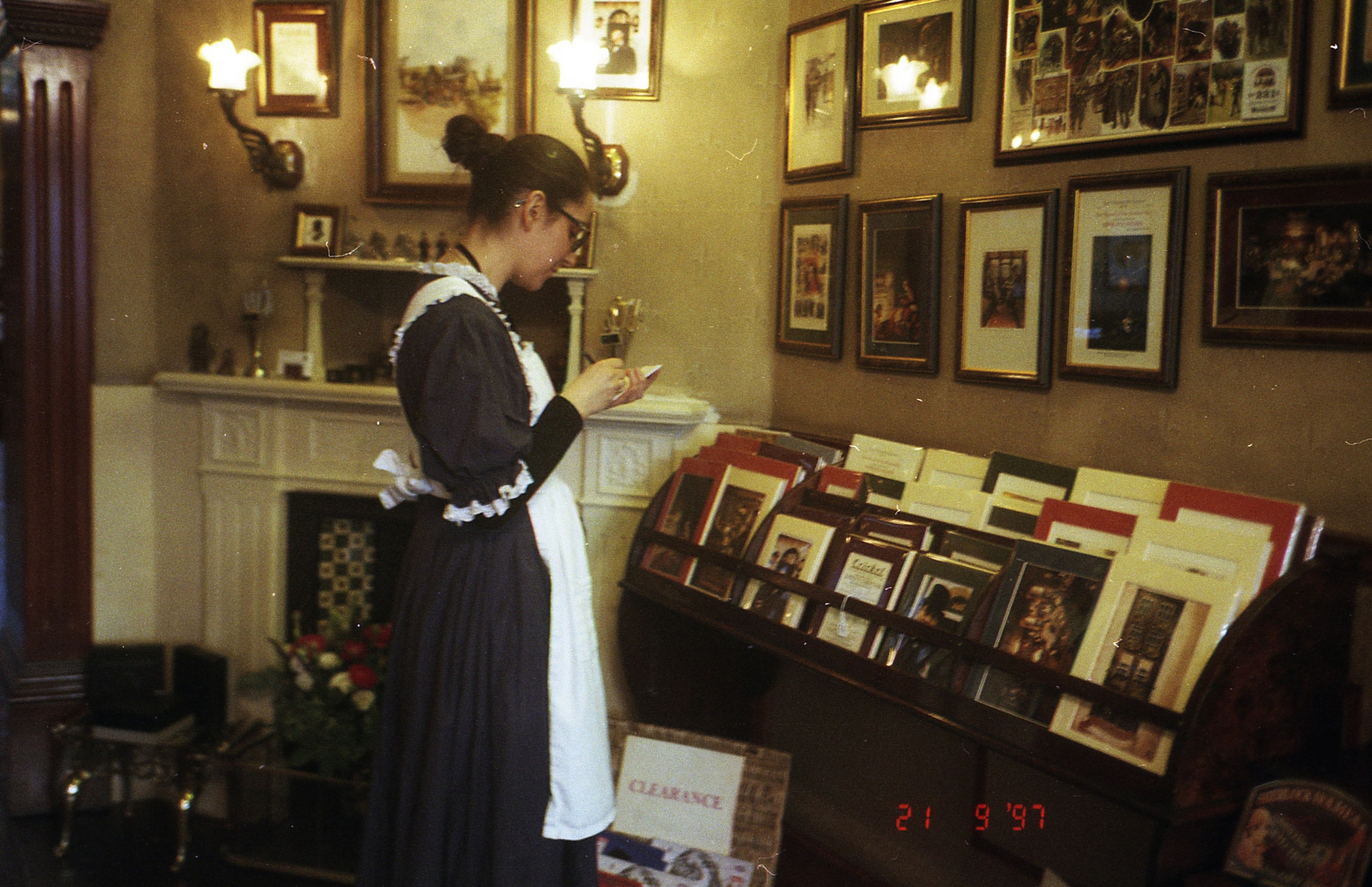 Analog London. Iraogo