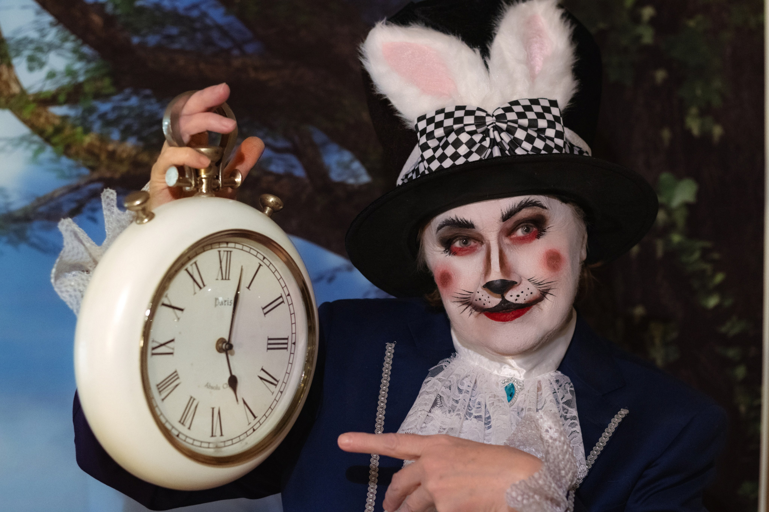 Девочки ведьмы варят зелье на хэллоуин. Фотограф Видеограф Игорь Никулин Москва Балашиха