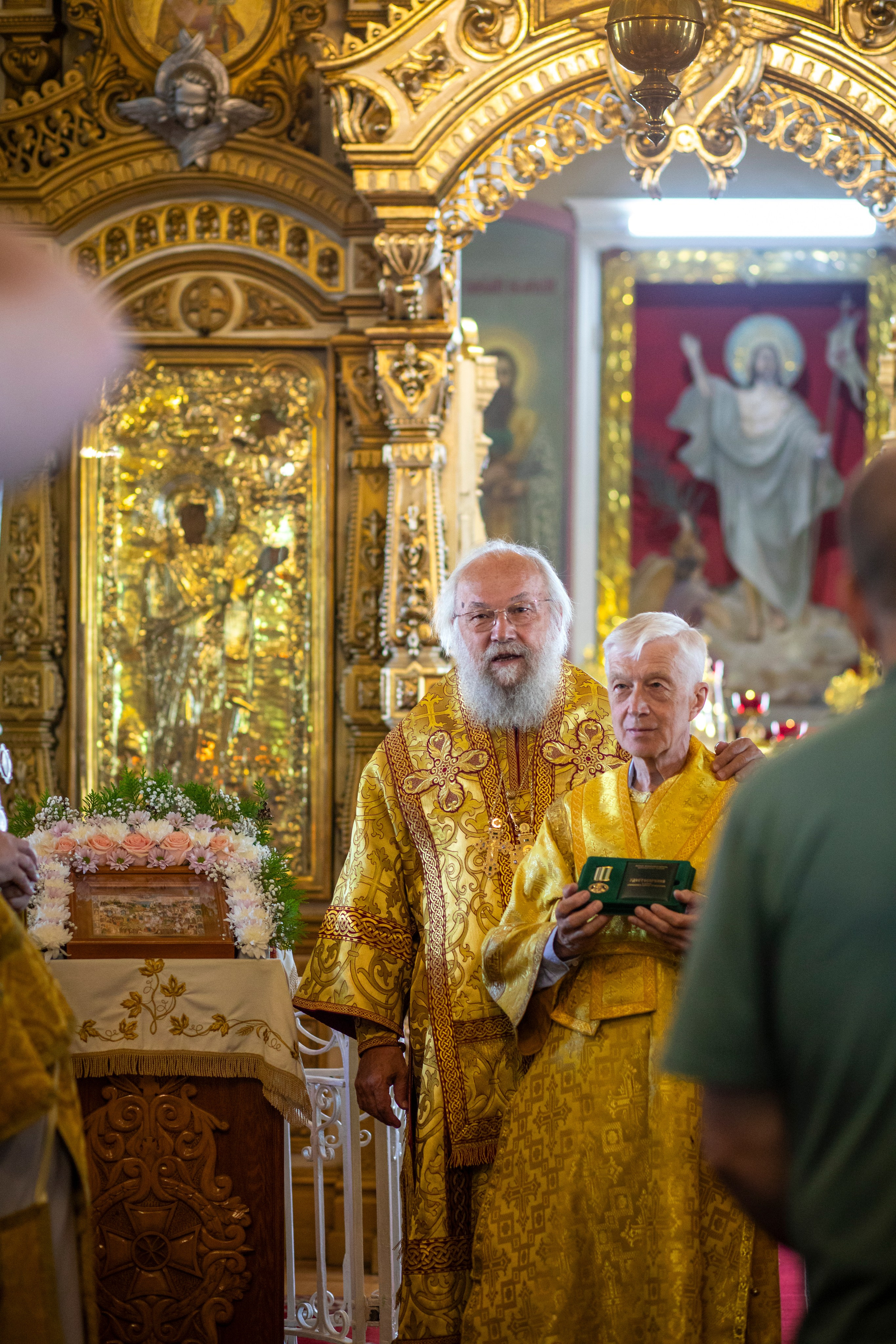 Служба епископа Александровского и Юрьев-Польского Иннокентия. Арт- фотограф Москва