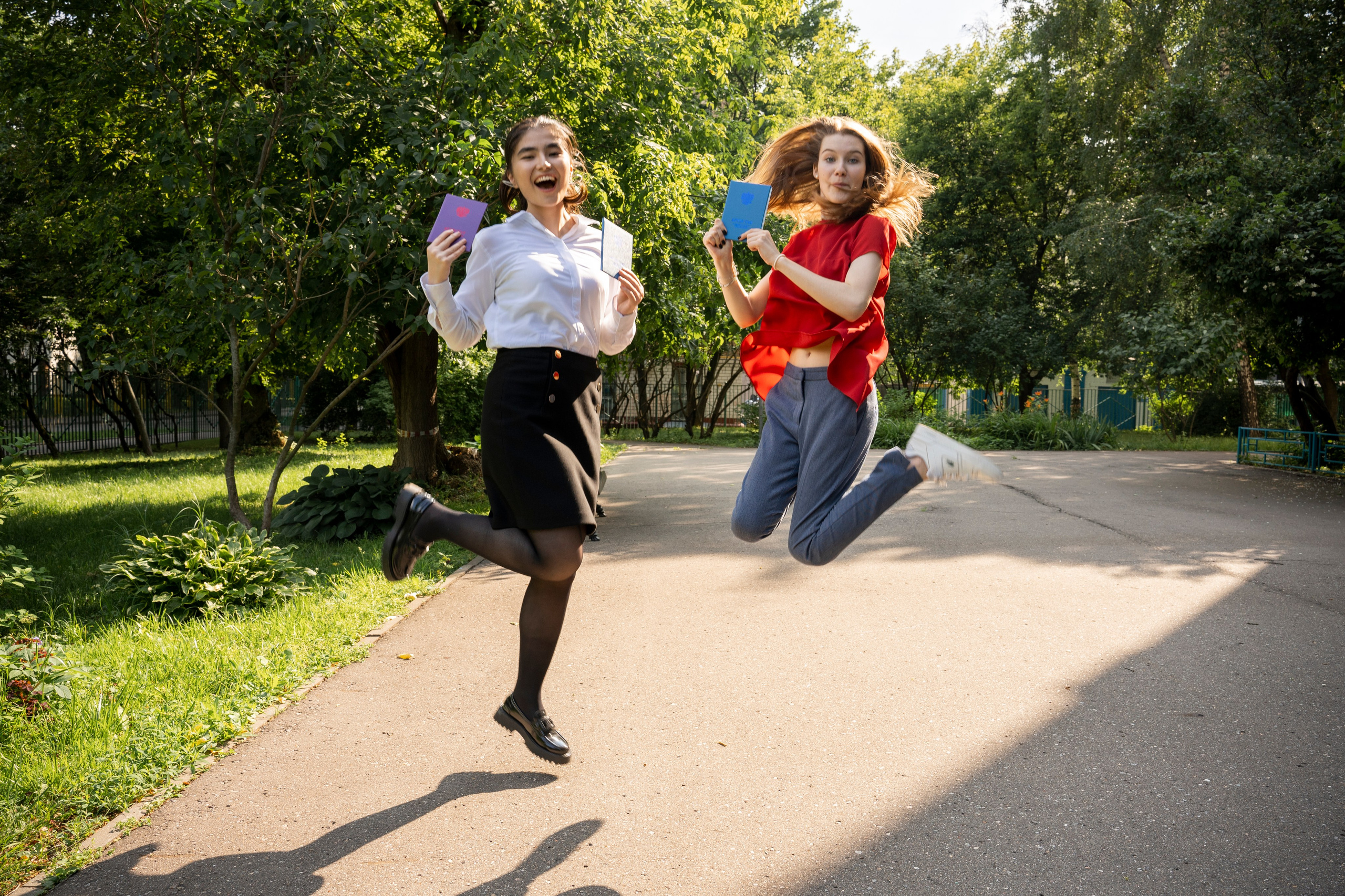 Выпускные. Фотограф-видеограф. Предметные, портретные и репортажные съемки