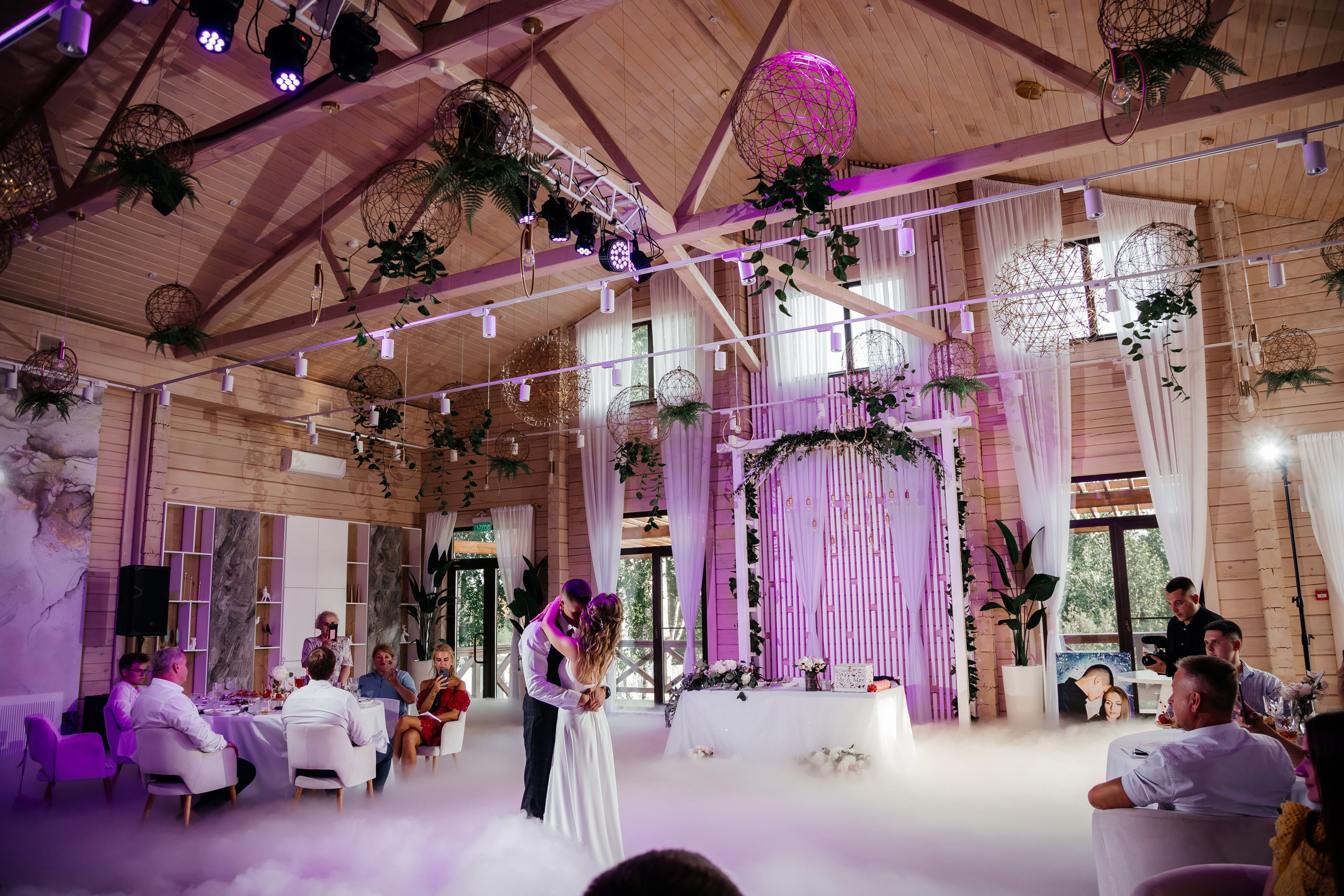 Дарья и Владислав. Свадебный  фотограф Новосибирск