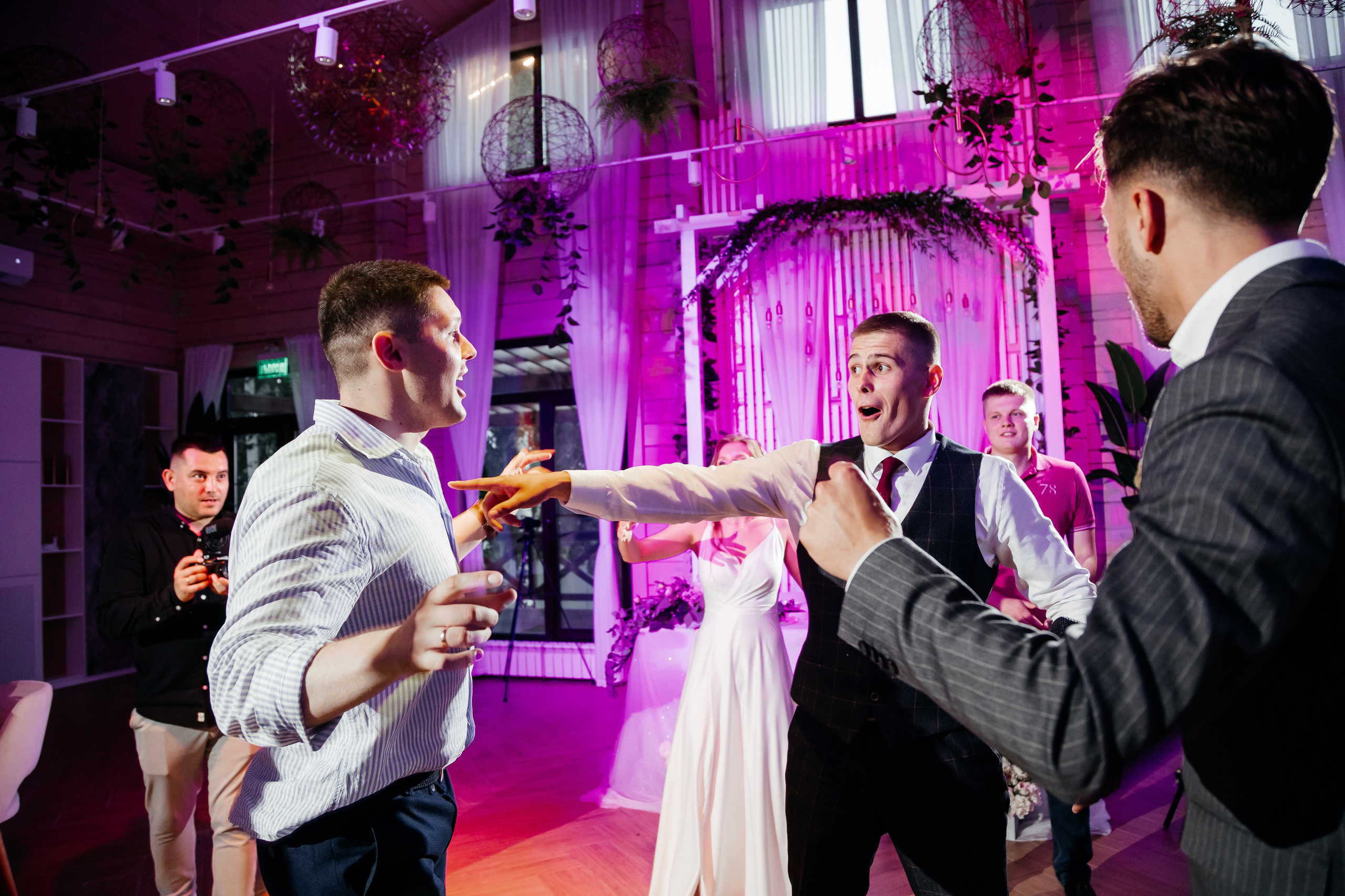 Дарья и Владислав. Свадебный  фотограф Новосибирск