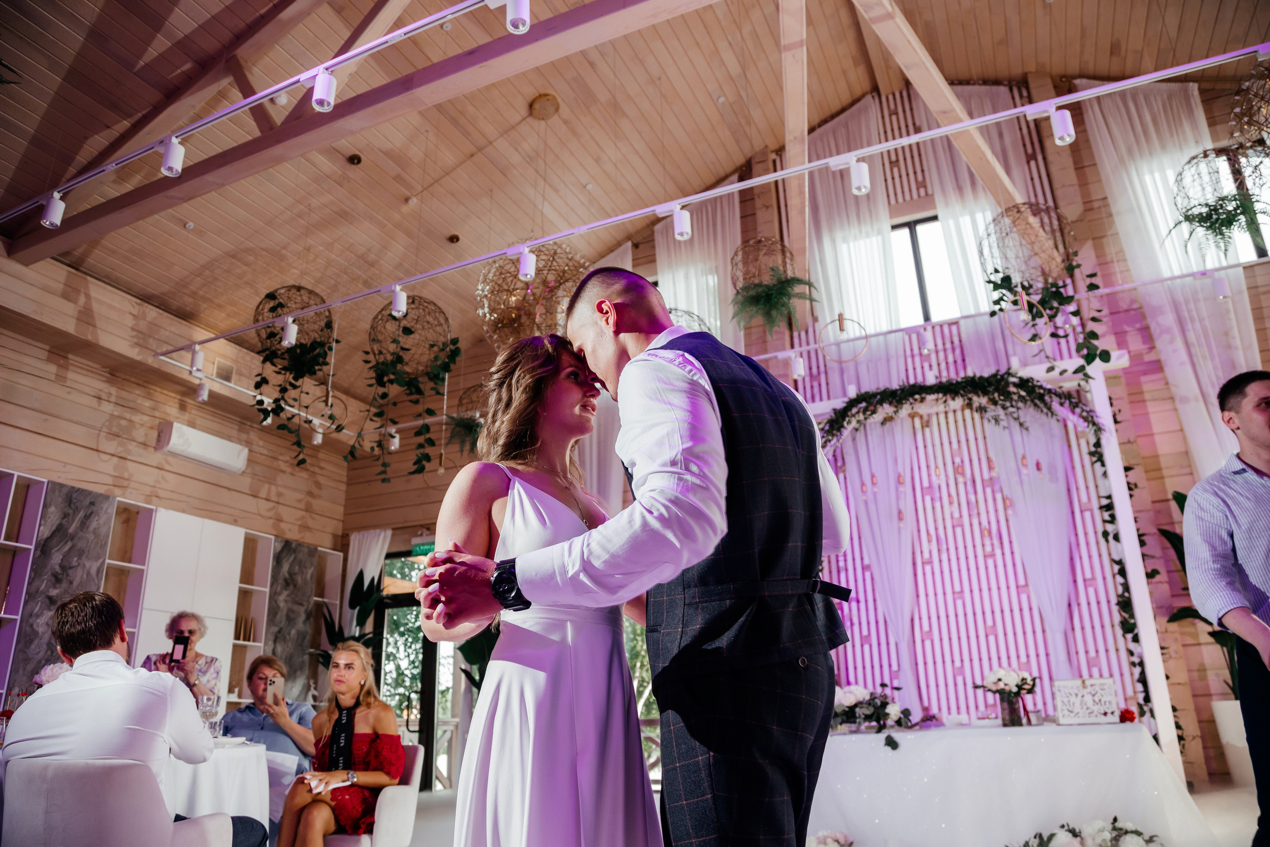 Дарья и Владислав. Свадебный  фотограф Новосибирск