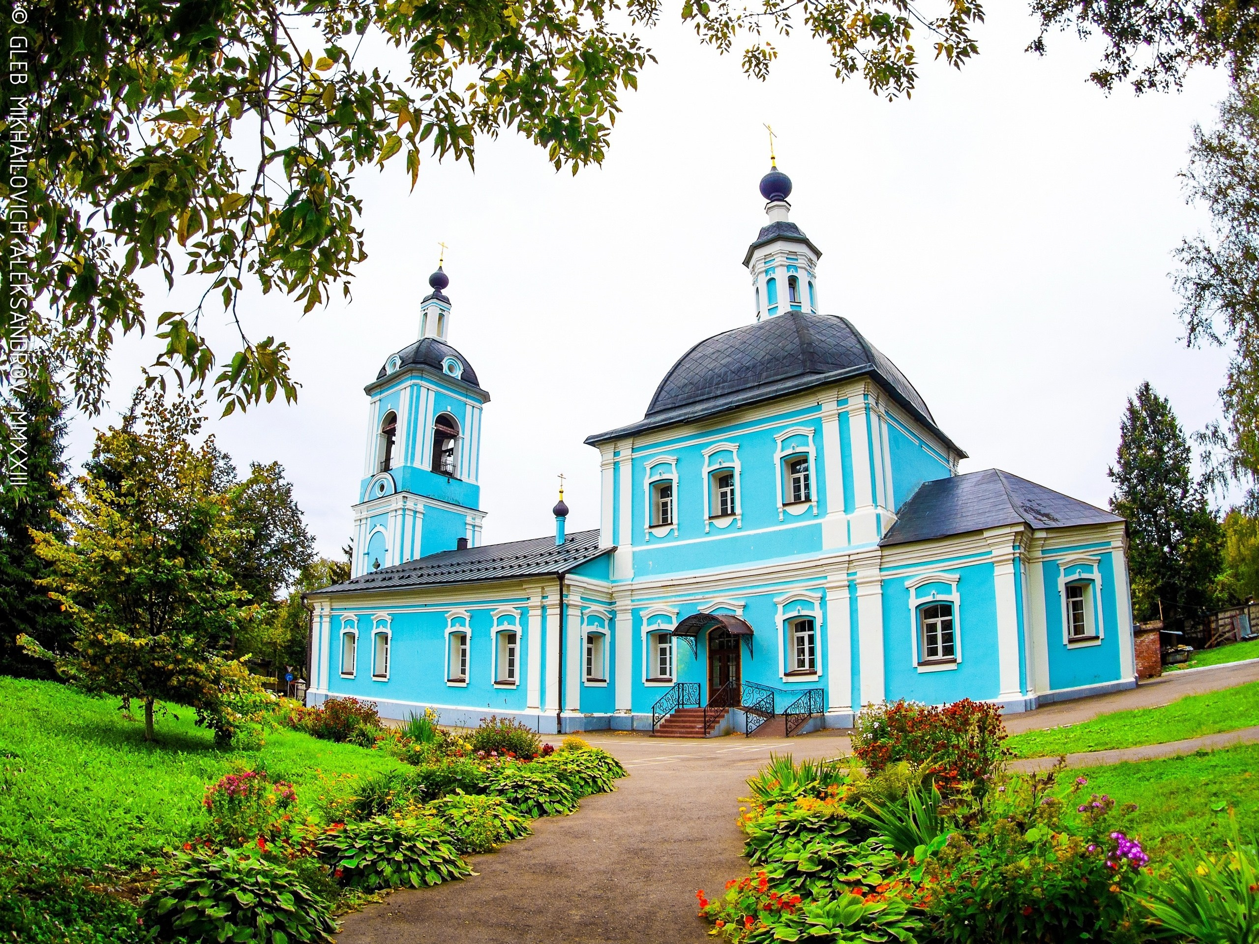 Культовые сооружения (Соборы, церкви, часовни). Зодчество