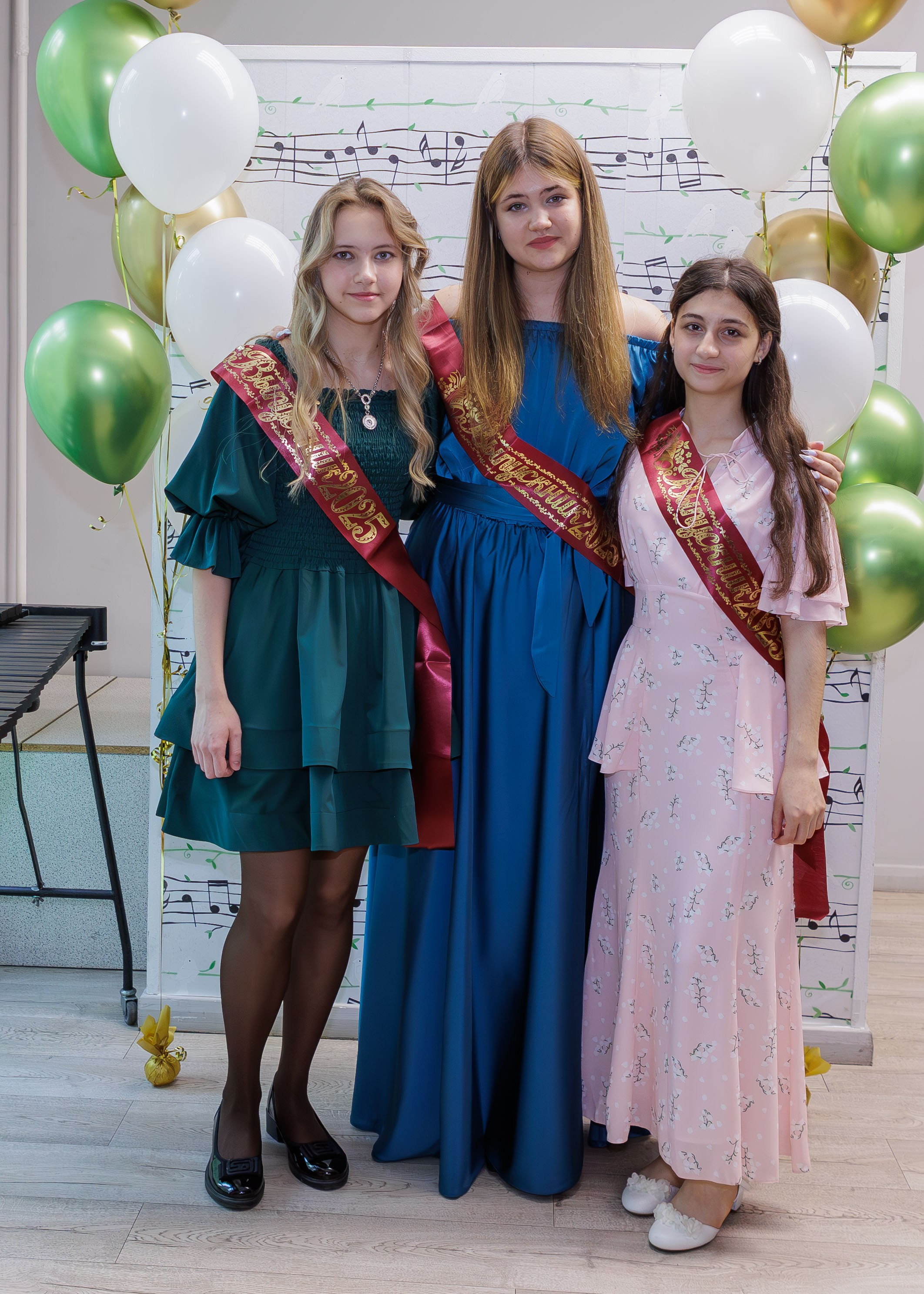 Вручение дипломов в Детской музыкальной школе имени Н. П. Будашкина. Выпускные альбомы и школьный фотограф в Подольске, Троицке, Щербинке, Москве и Московской области