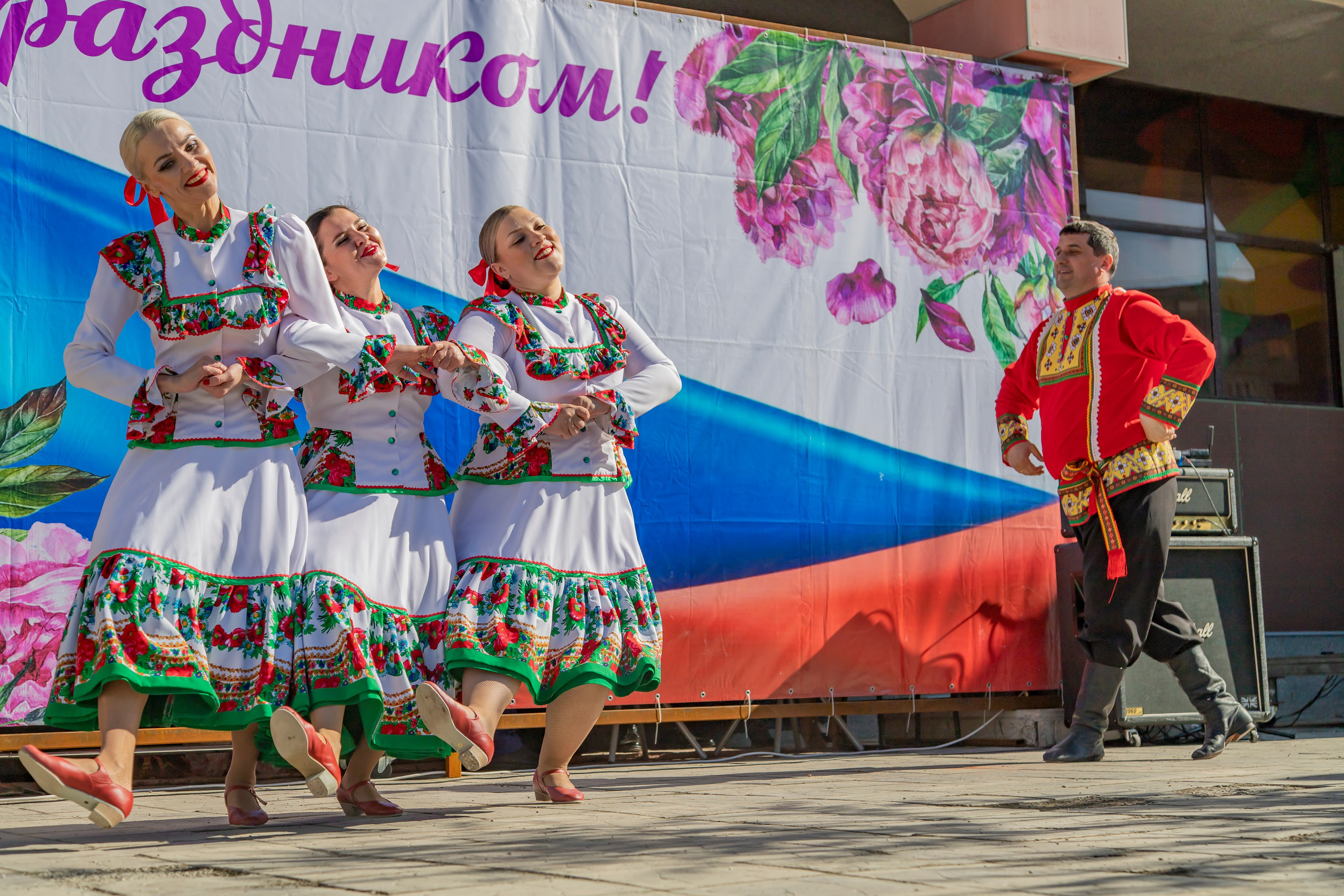 Репортажная съемка праздник города. Семейный и свадебный фотограф в Норильске Дмитрий Степанов