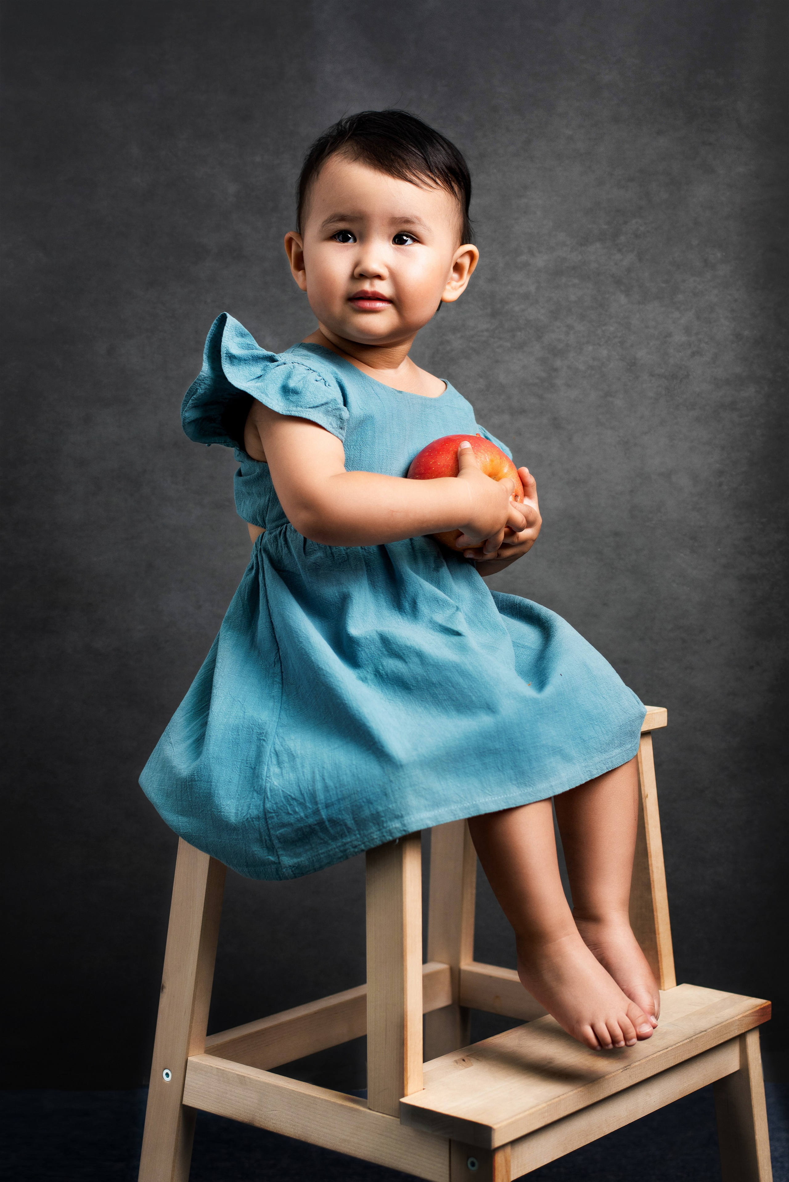 Яблочные дети. School Photographer In Astana Tabakova Natalya