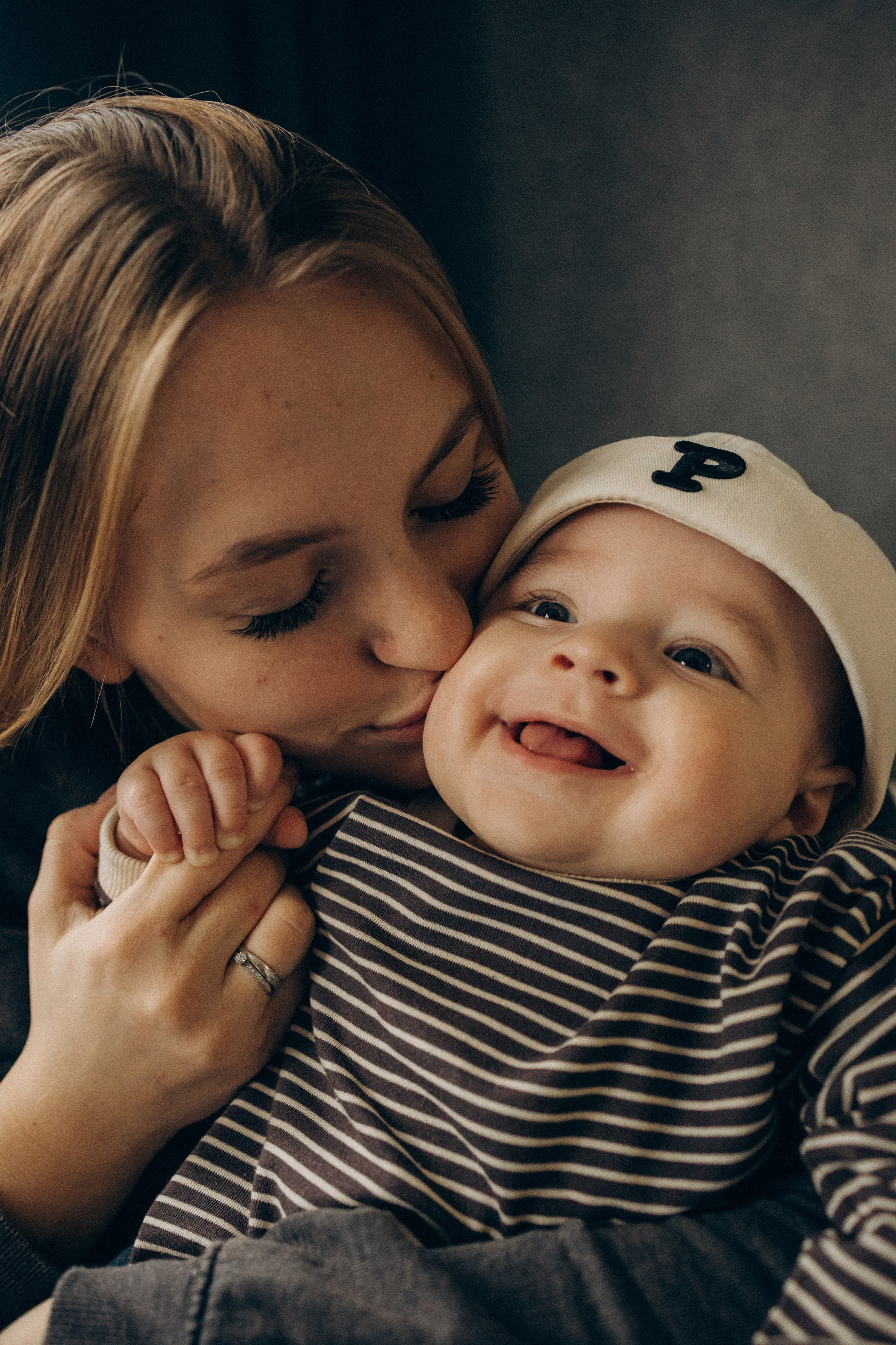 Семейная фотосессия Москва, семейный фотограф в Москве, семейная фотосессия, детский фотограф, семейная фотосессия дома, домашняя фотосессия с малышом, домашняя семейная фотосессия, фотосессия с малышом