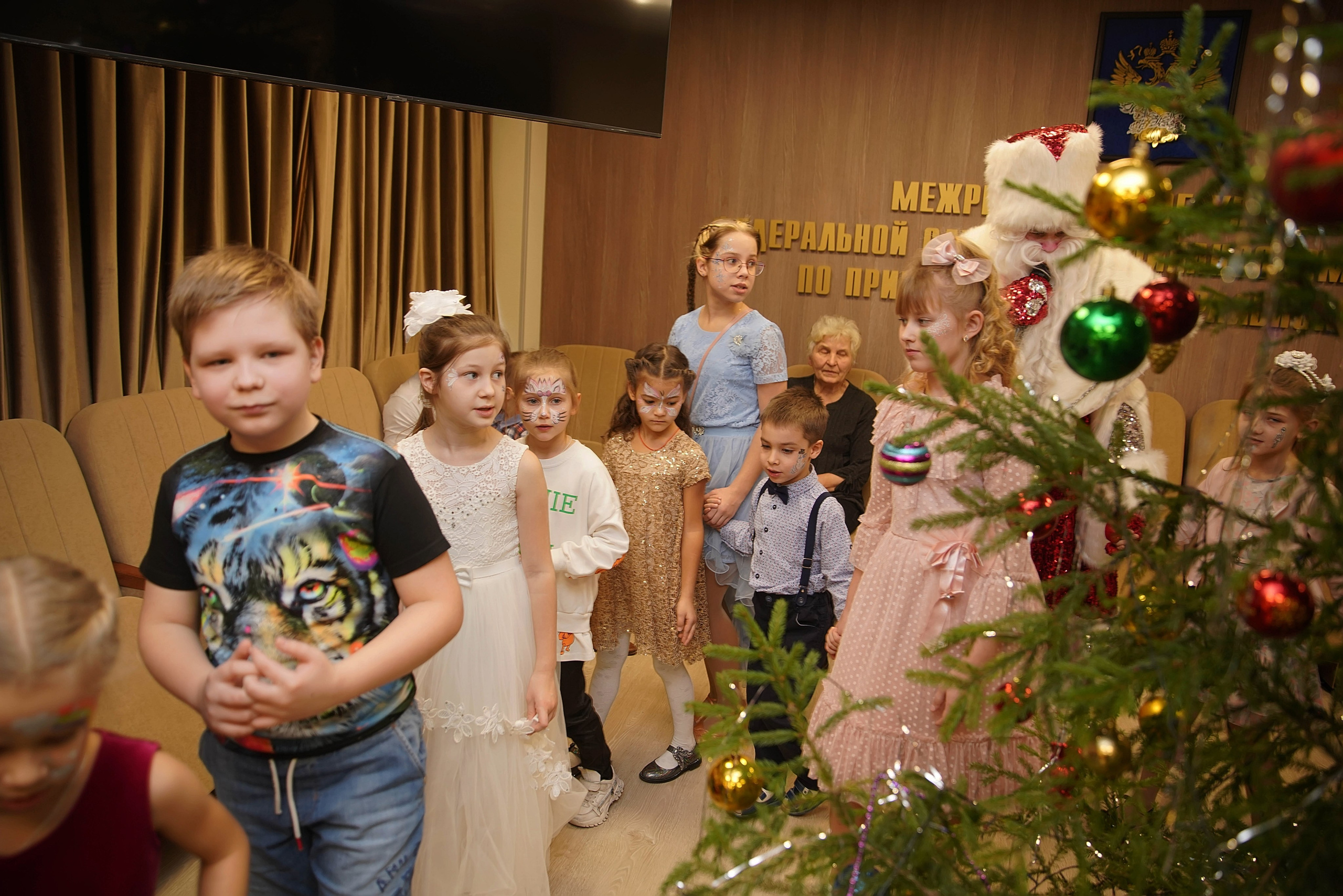 Елка НБД банк. Семейный и детский фотограф в Нижнем Новгороде