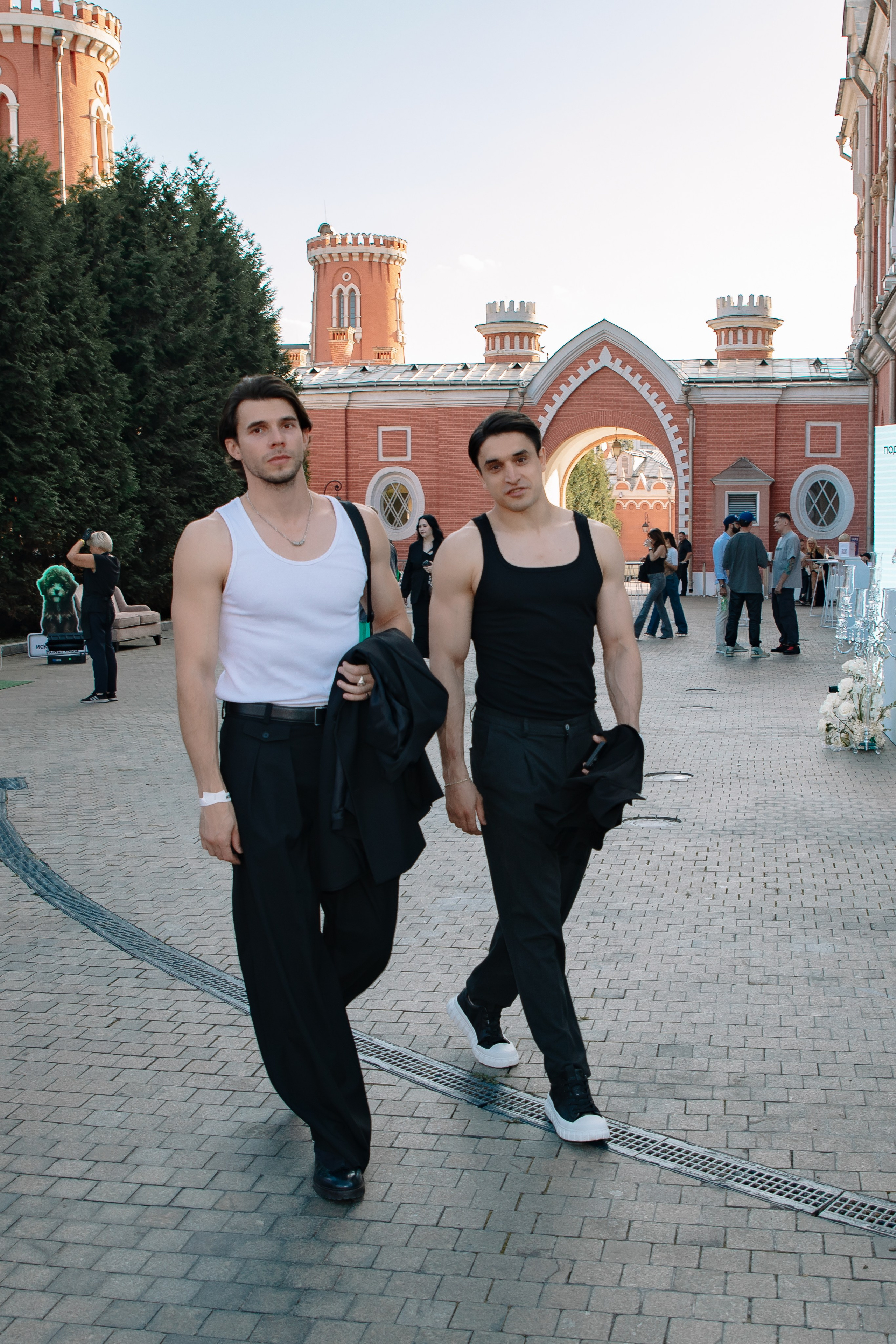 AESTHETIC ONLY в Петровском путевом дворце. Фотограф в Москве Яна Полосина