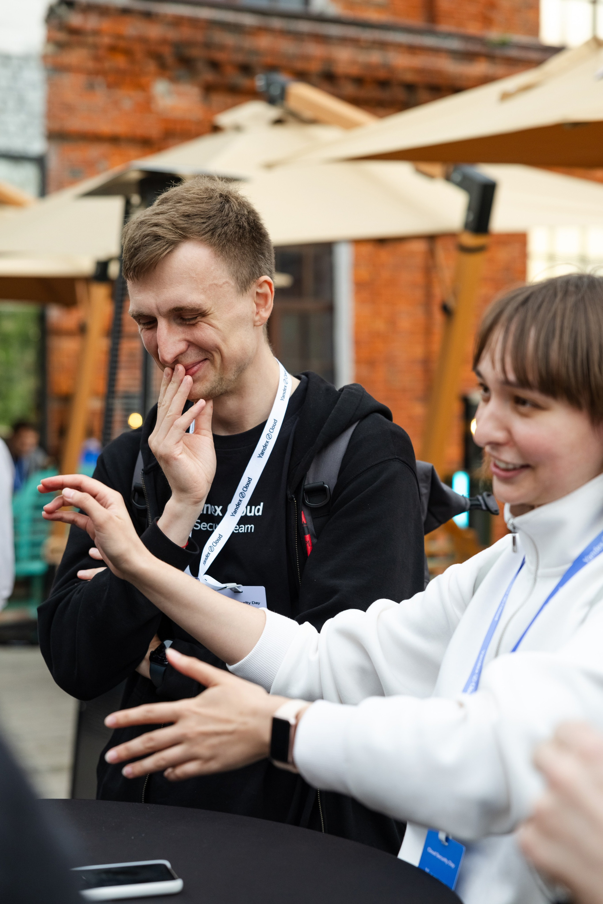 Cloud Security Day. Свадебный репортажный фотограф в Москве