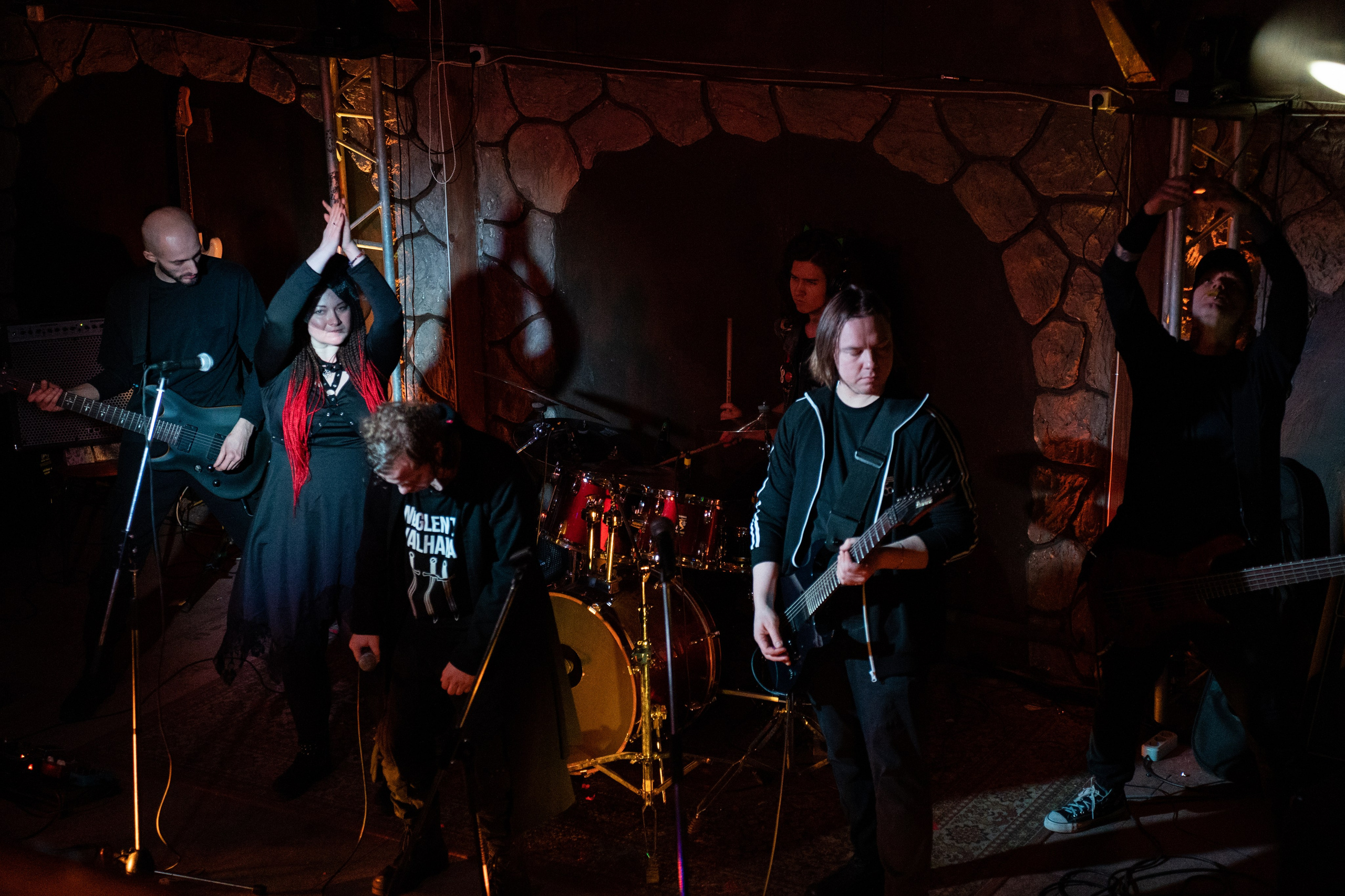 Ночь На Земле|Нора, Псков. Концертный и репортажный фотограф в Санкт-Петербурге Слава Пахомов