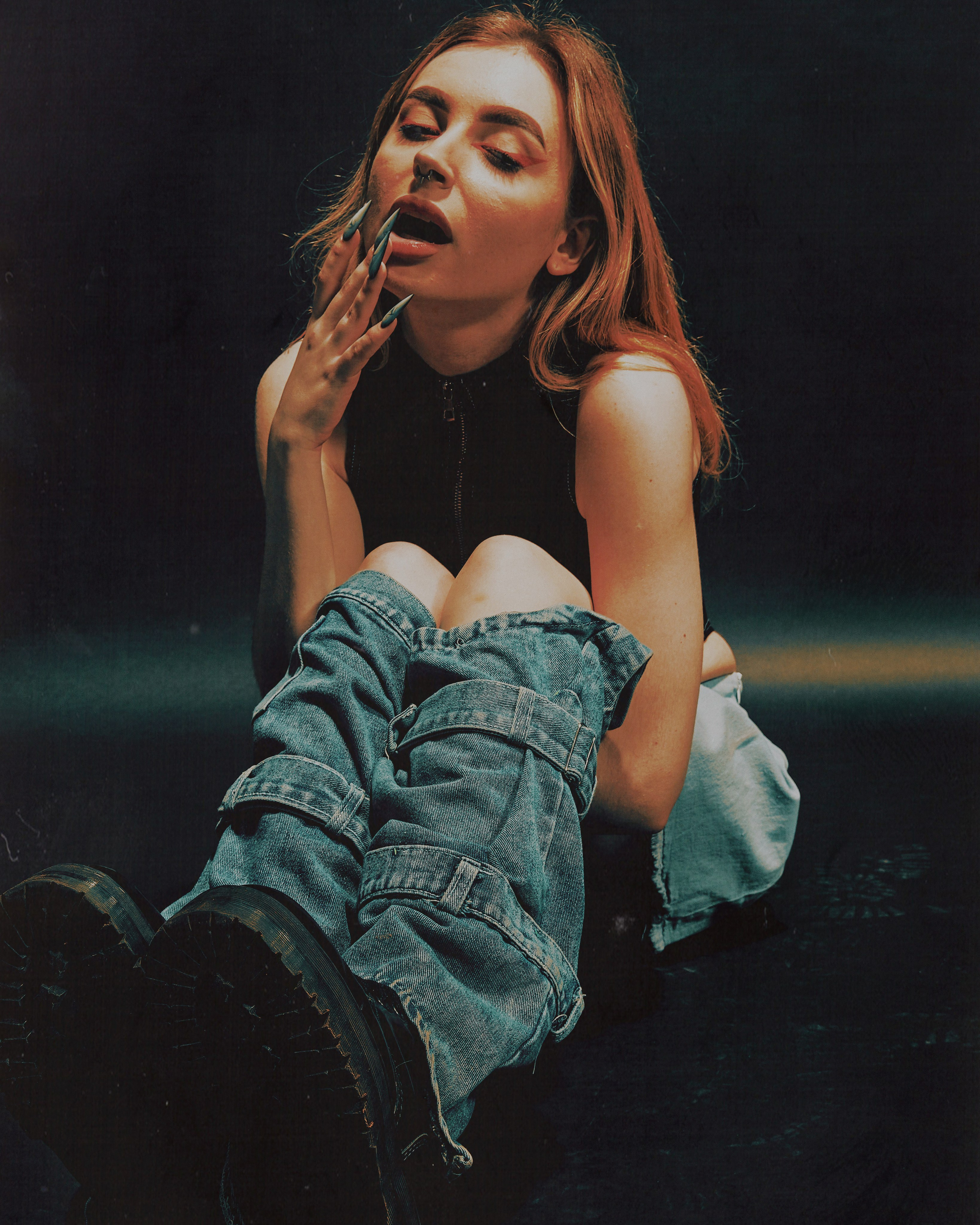 Llou.iise. Московский фотограф WHRMZD