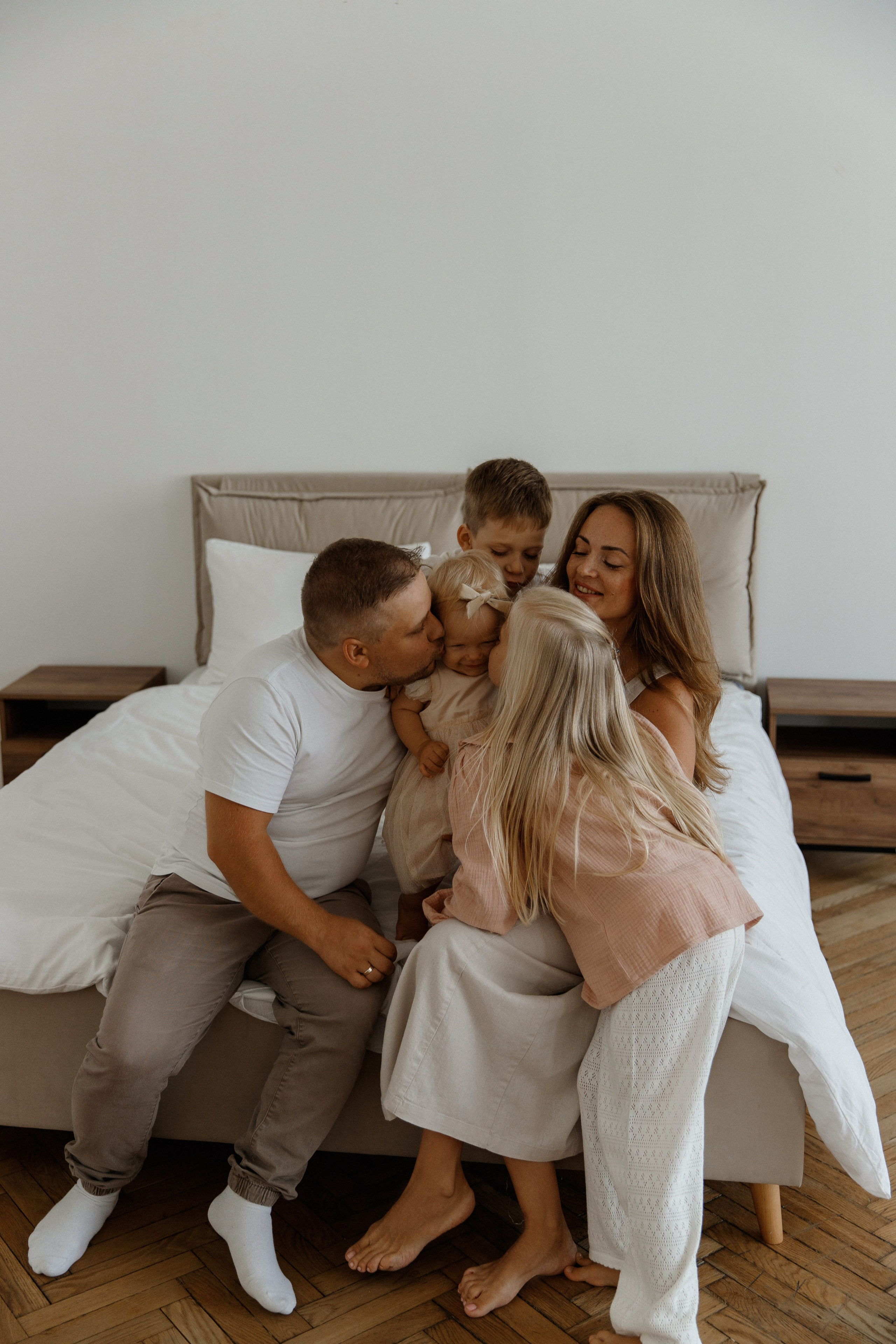 Семейная фотосессия Варшавское шоссе 33,13 -. Фотограф Александра Сыщенко