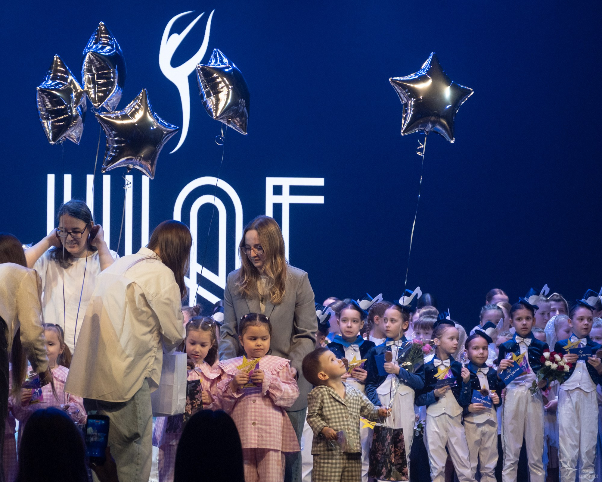 Отчетный концерт студии танца «ШАГ». Репортажный фотограф в Казани Павел Серпокрылов