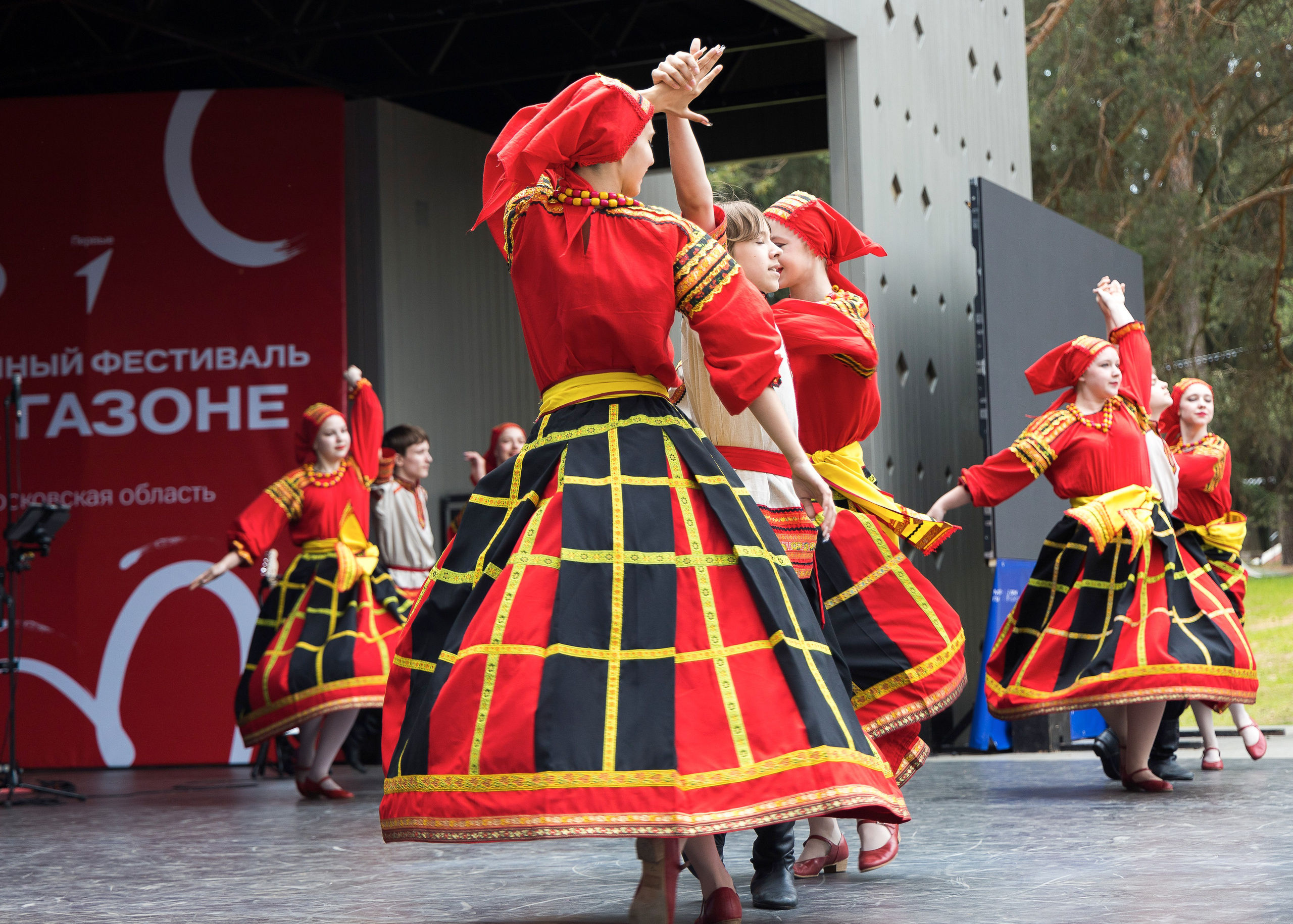 — Город танцует в парках г. Жуковский