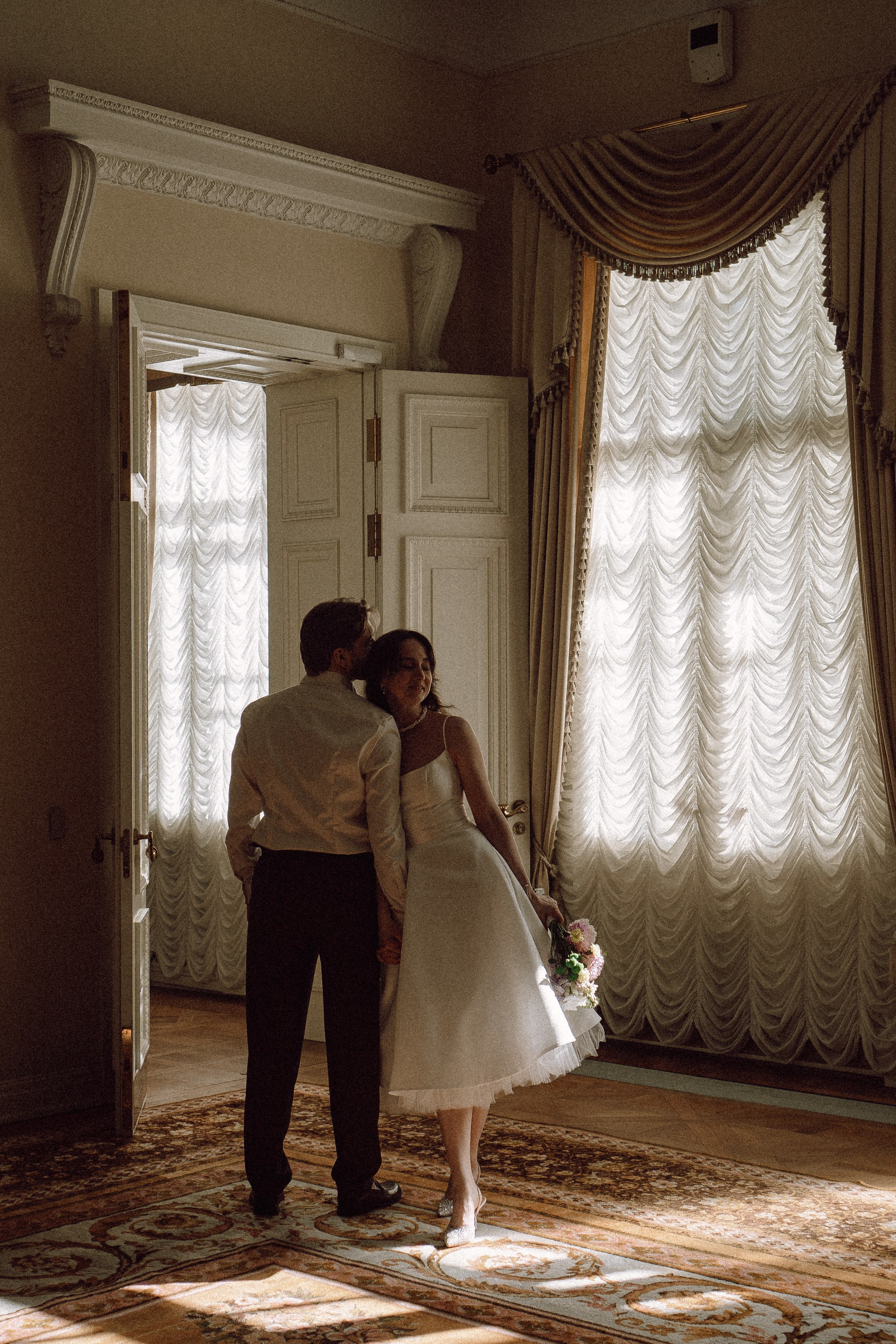 СВАДЕБНАЯ ФОТОСЕСИСИЯ В ГОРОДЕ ПУШКИН. Профессиональный фотограф, Санкт-Петербург — Виктория Богомолова