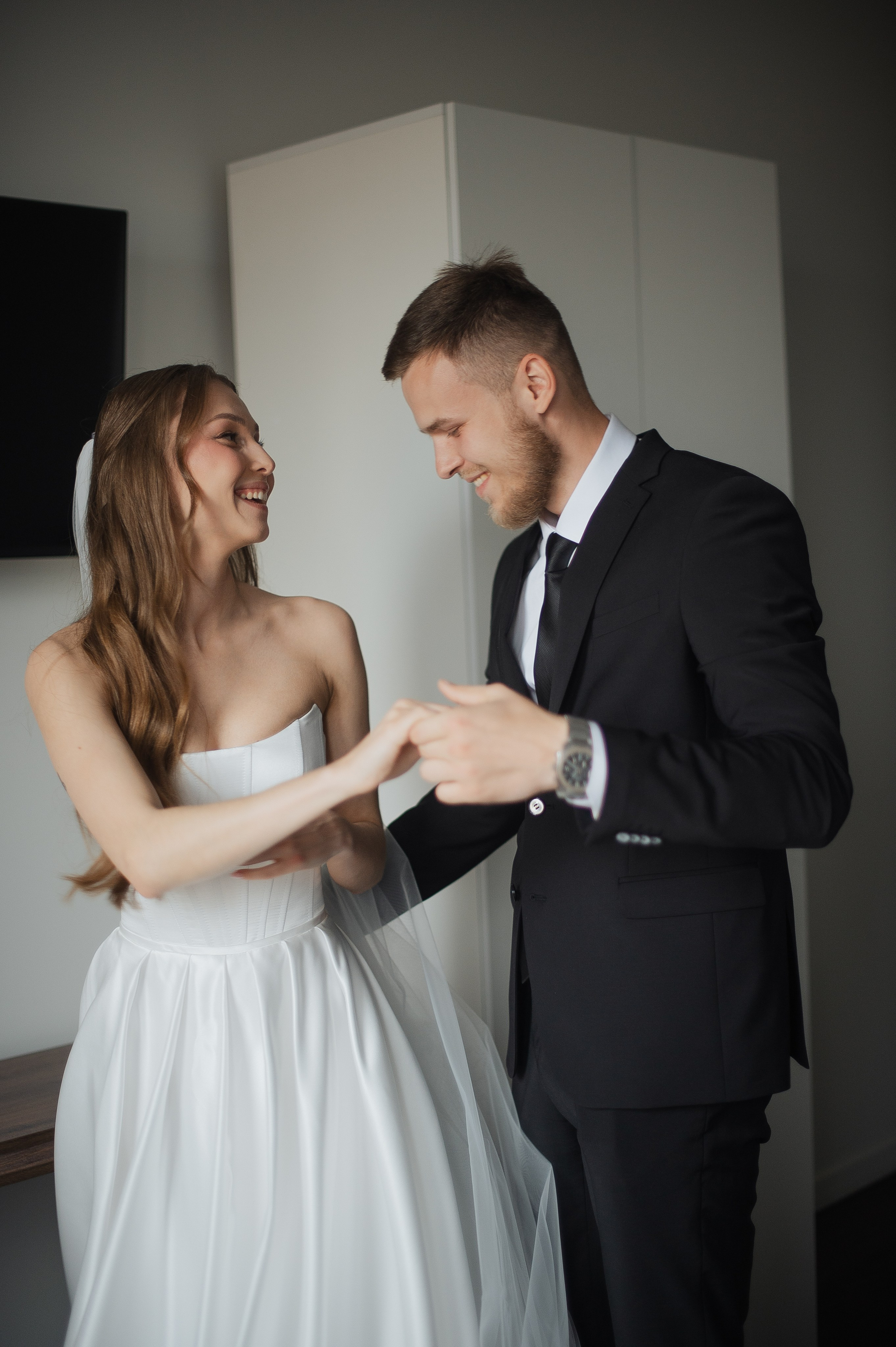 Свадьба на берегу Волги. Свадебный фотограф в Ярославле Денис Медоваров