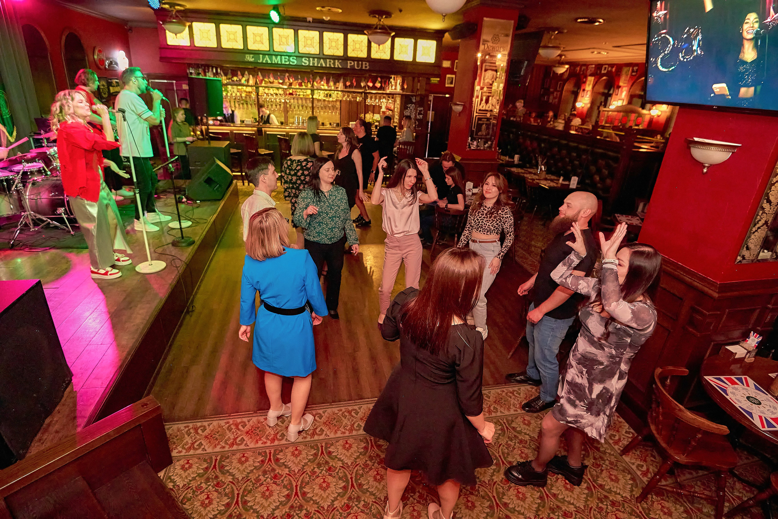 The James Shark pub. Фотограф Яковлев Роман — Красноярск