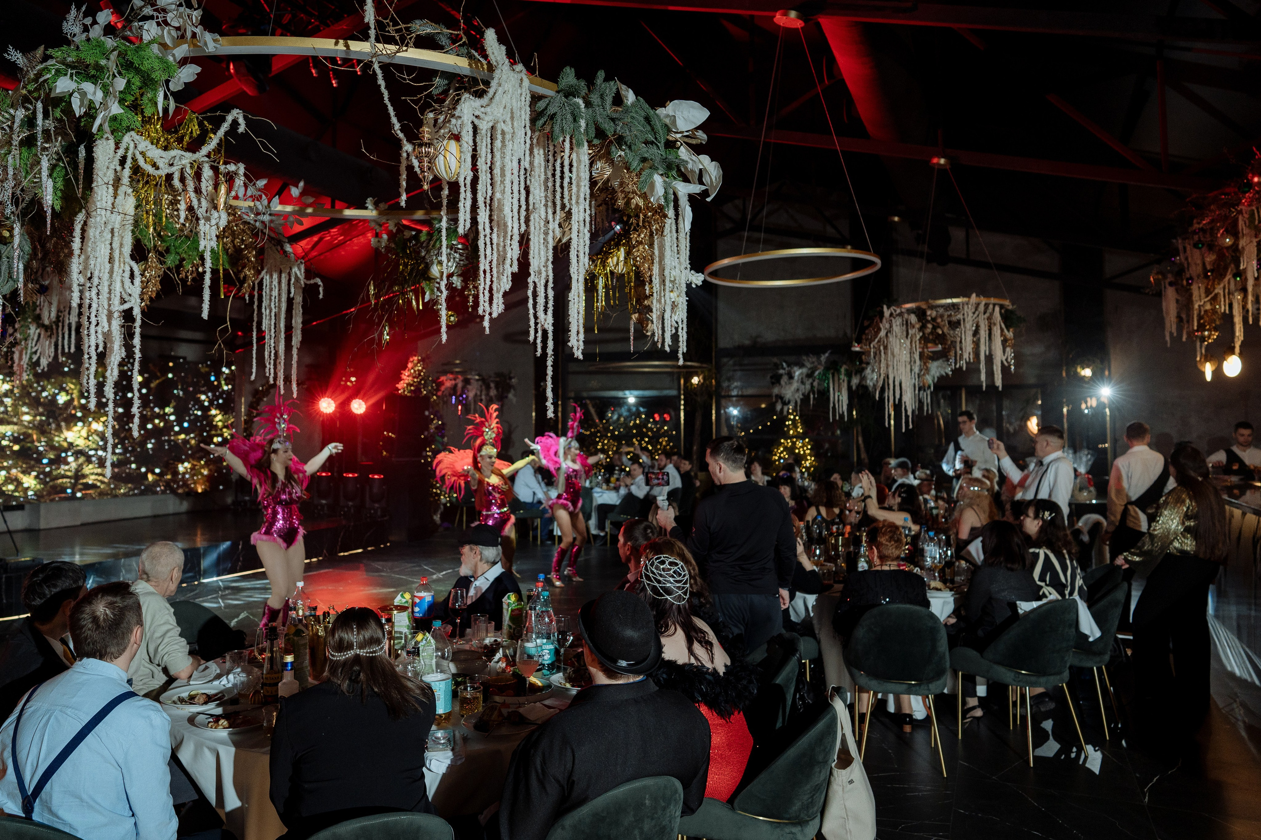 Альбион Тур