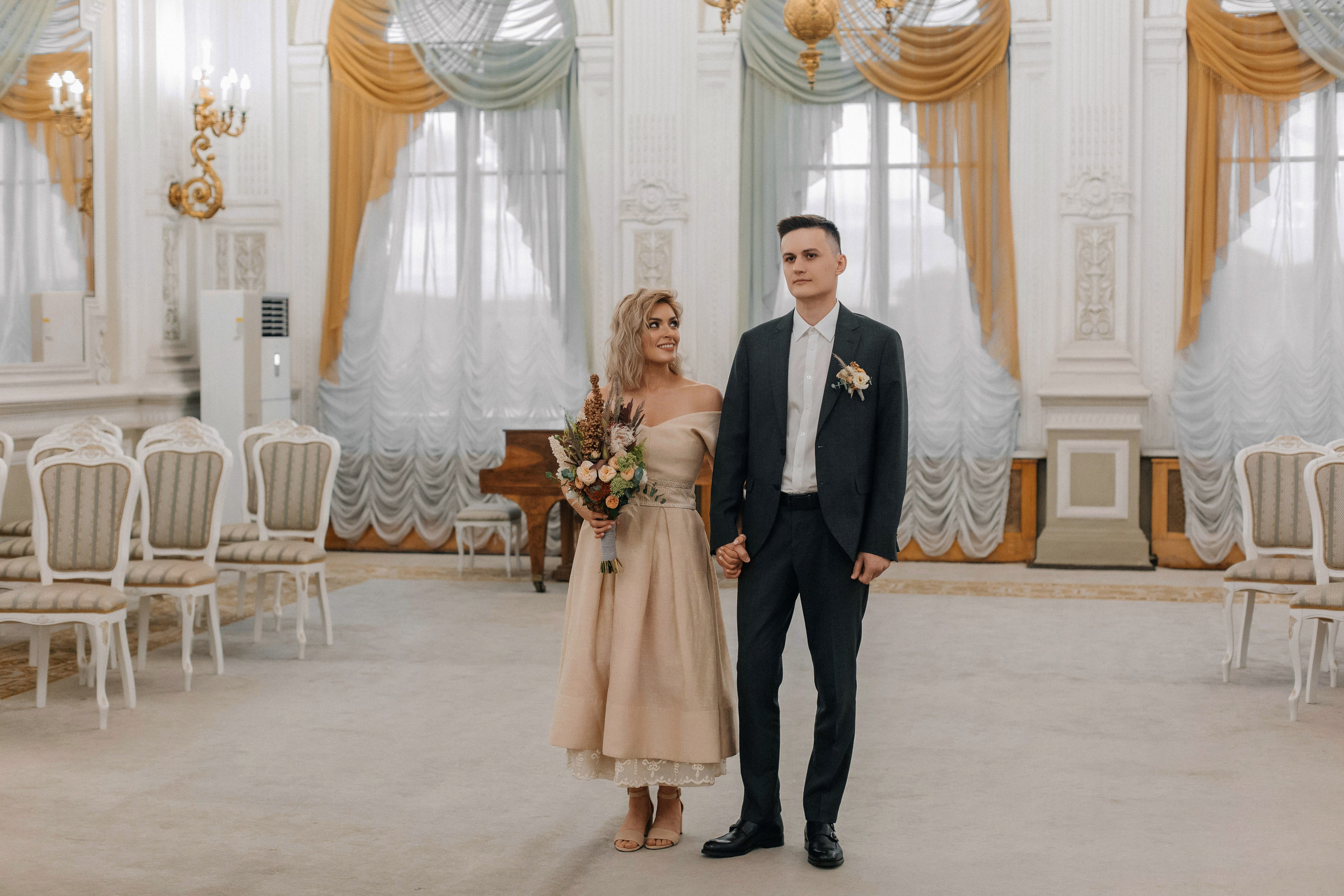 Свадьба для двоих с прогулкой в Выборге. Свадебный фотограф в Санкт-Петербурге Вика Стукачева